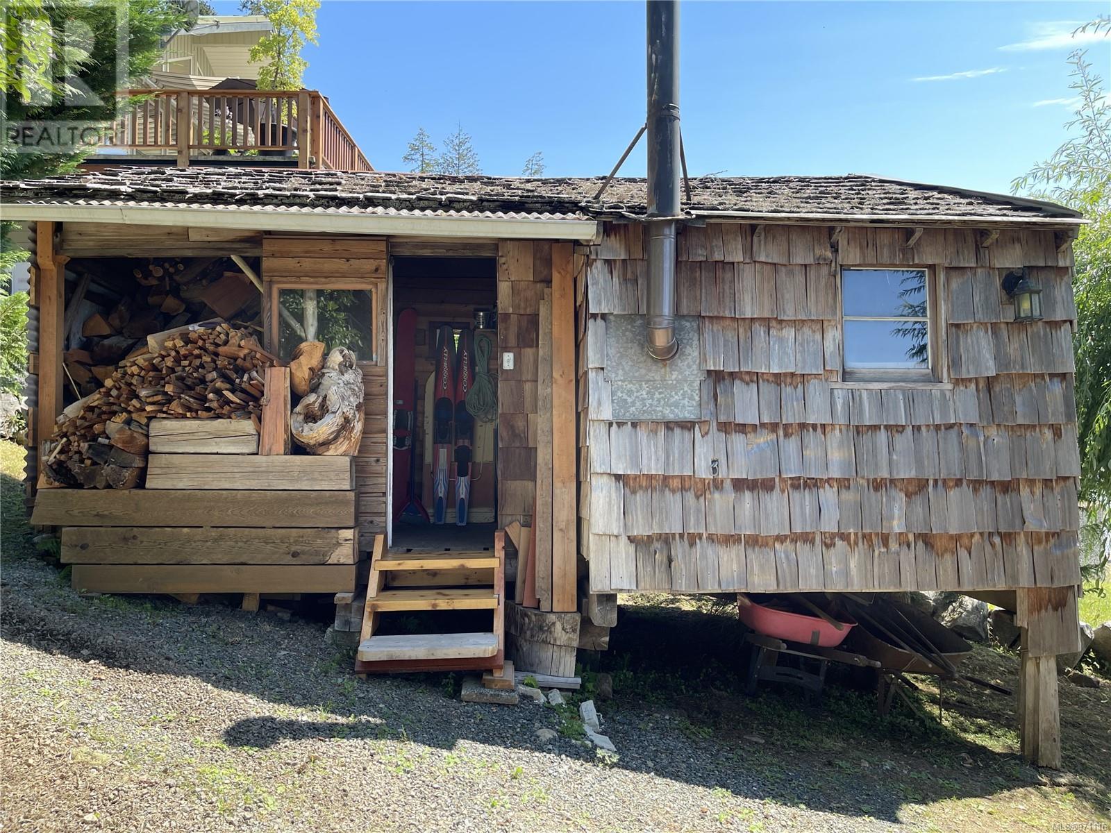 8856 Stirling Arm Dr, Port Alberni real estate listing 971116