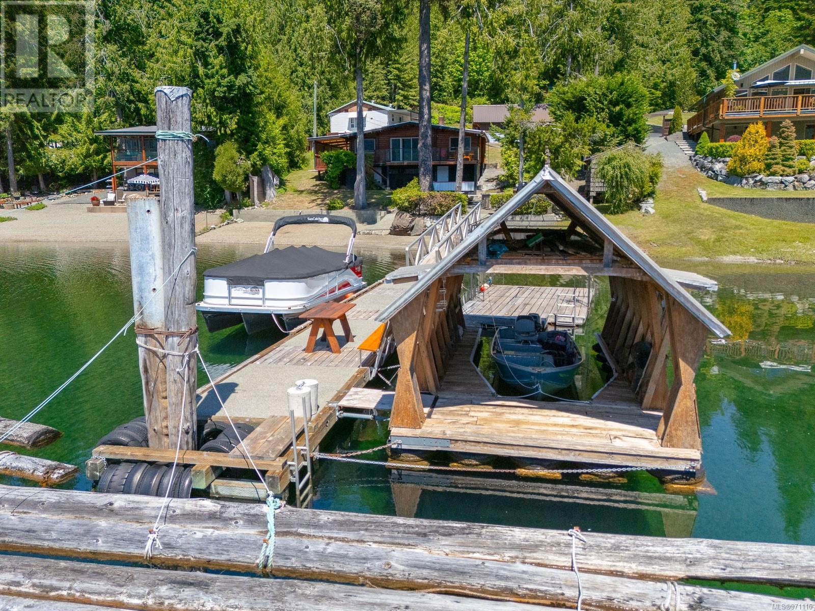 8856 Stirling Arm Dr, Port Alberni real estate listing 971116