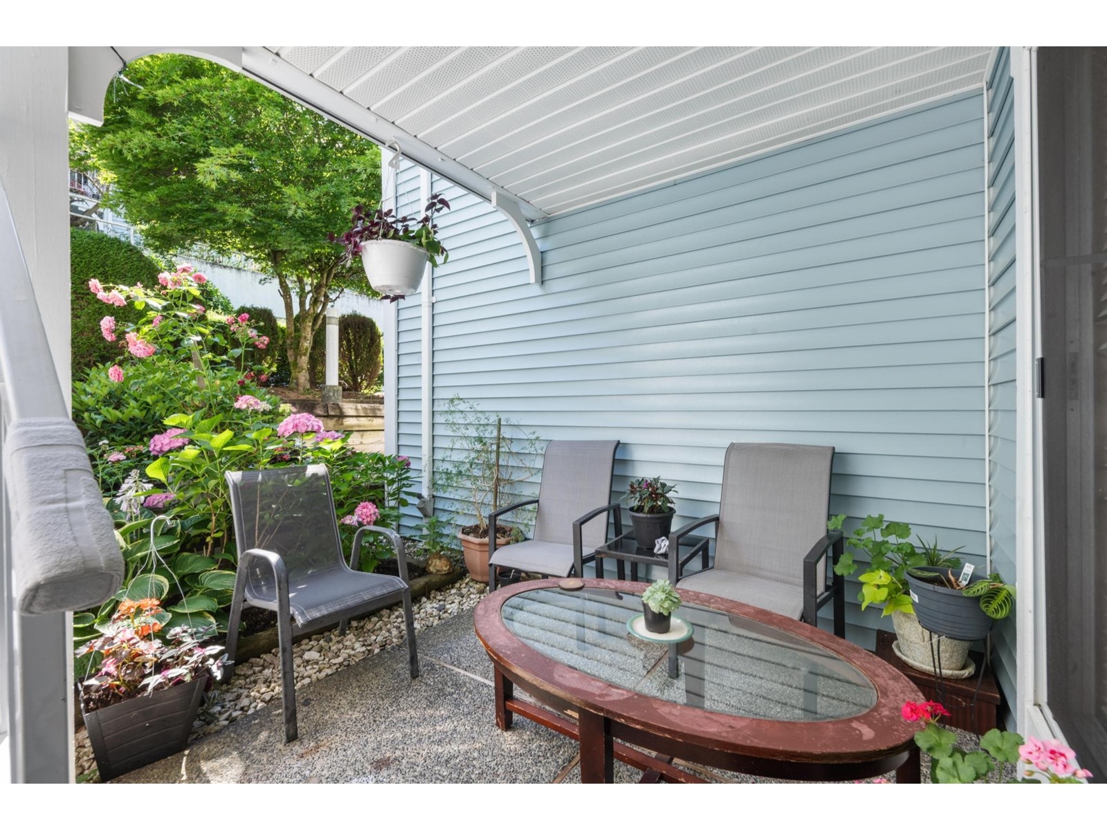 1-34 10050-10090 137A STREET, Surrey