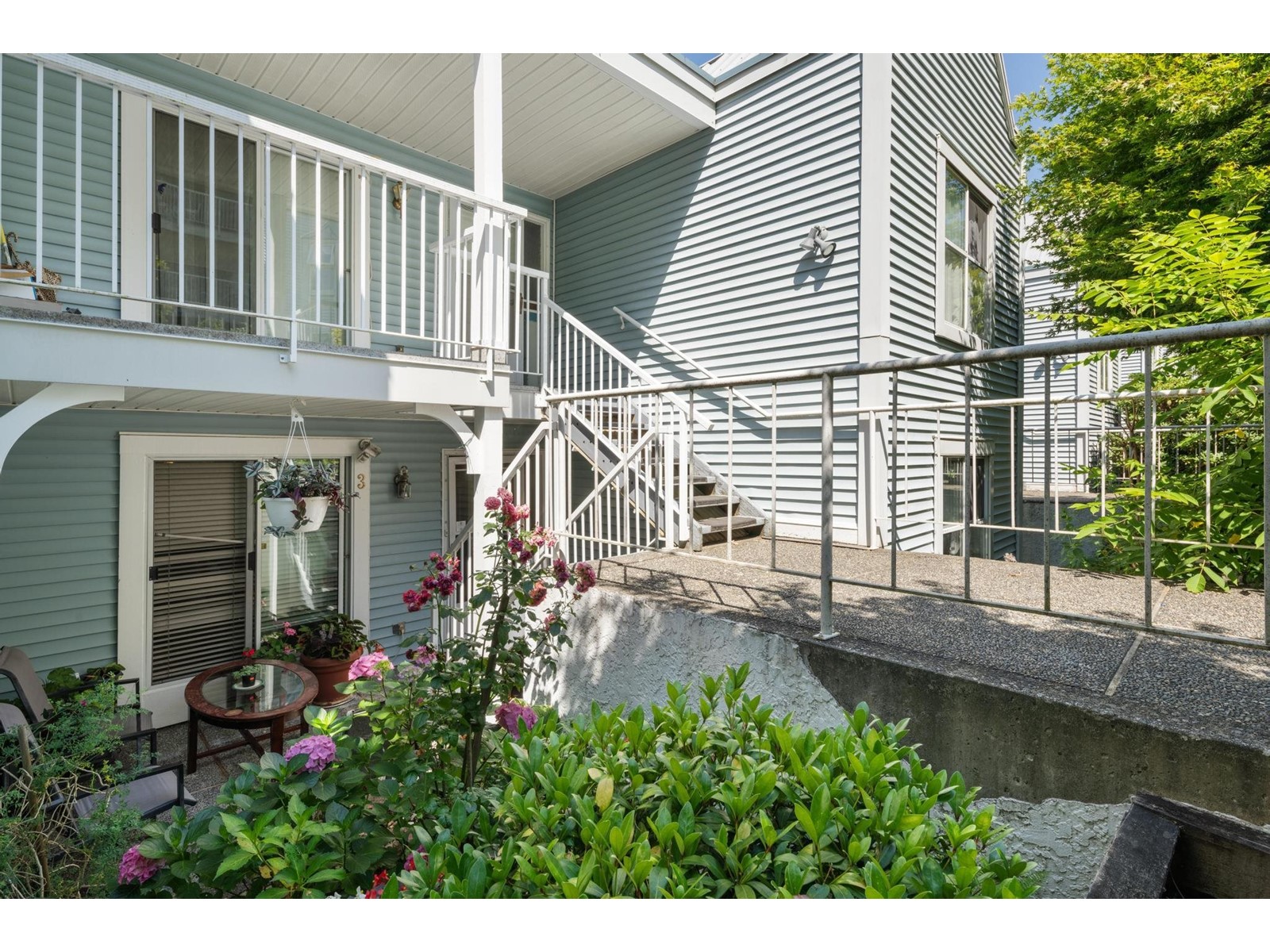 1-34 10050-10090 137A STREET, Surrey