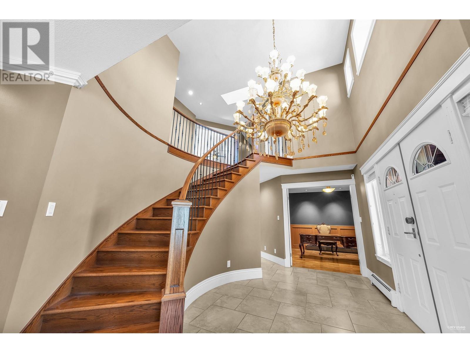 6550 ALBERY PLACE, Burnaby