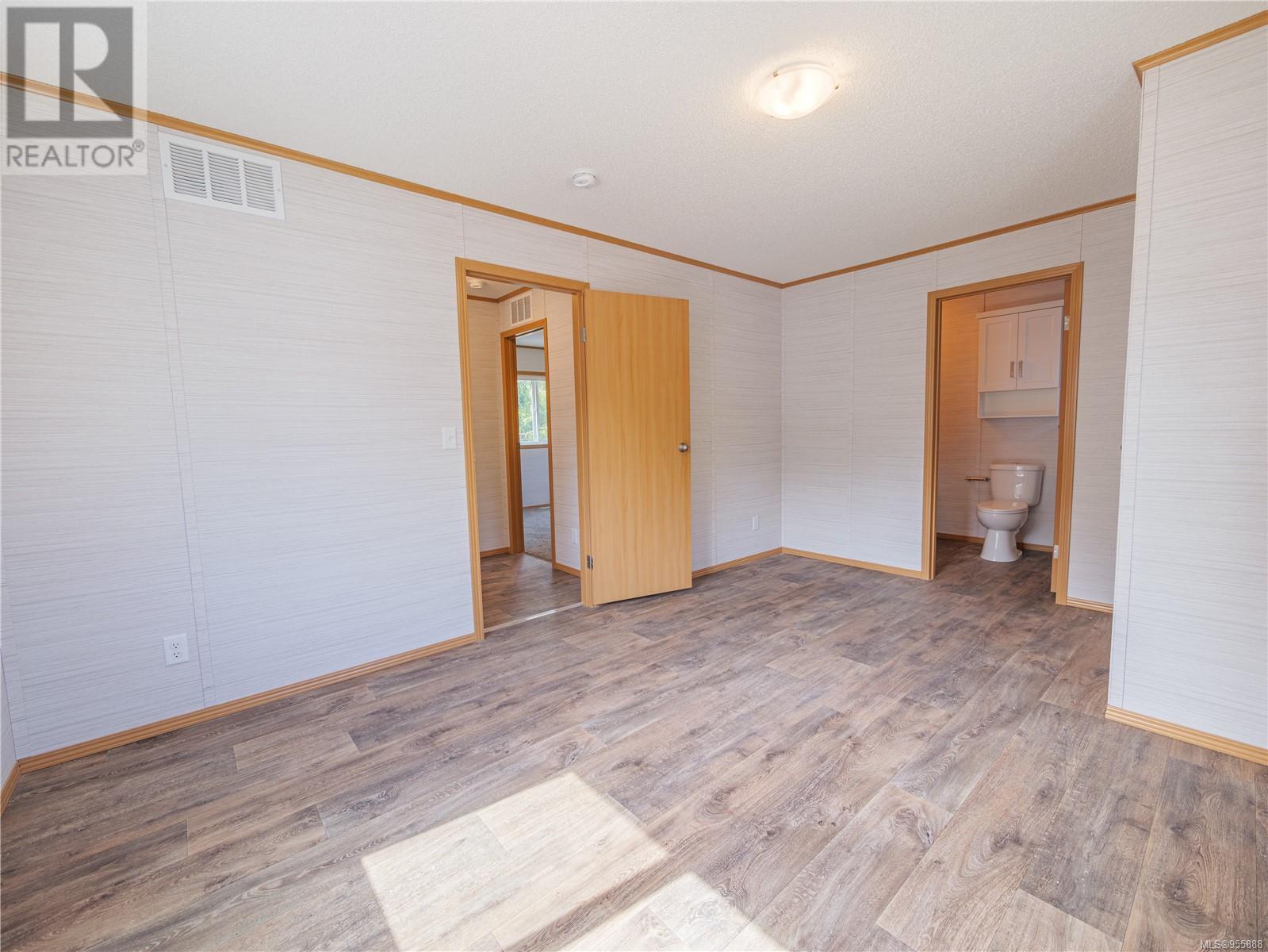 464 Orca Cres - 22