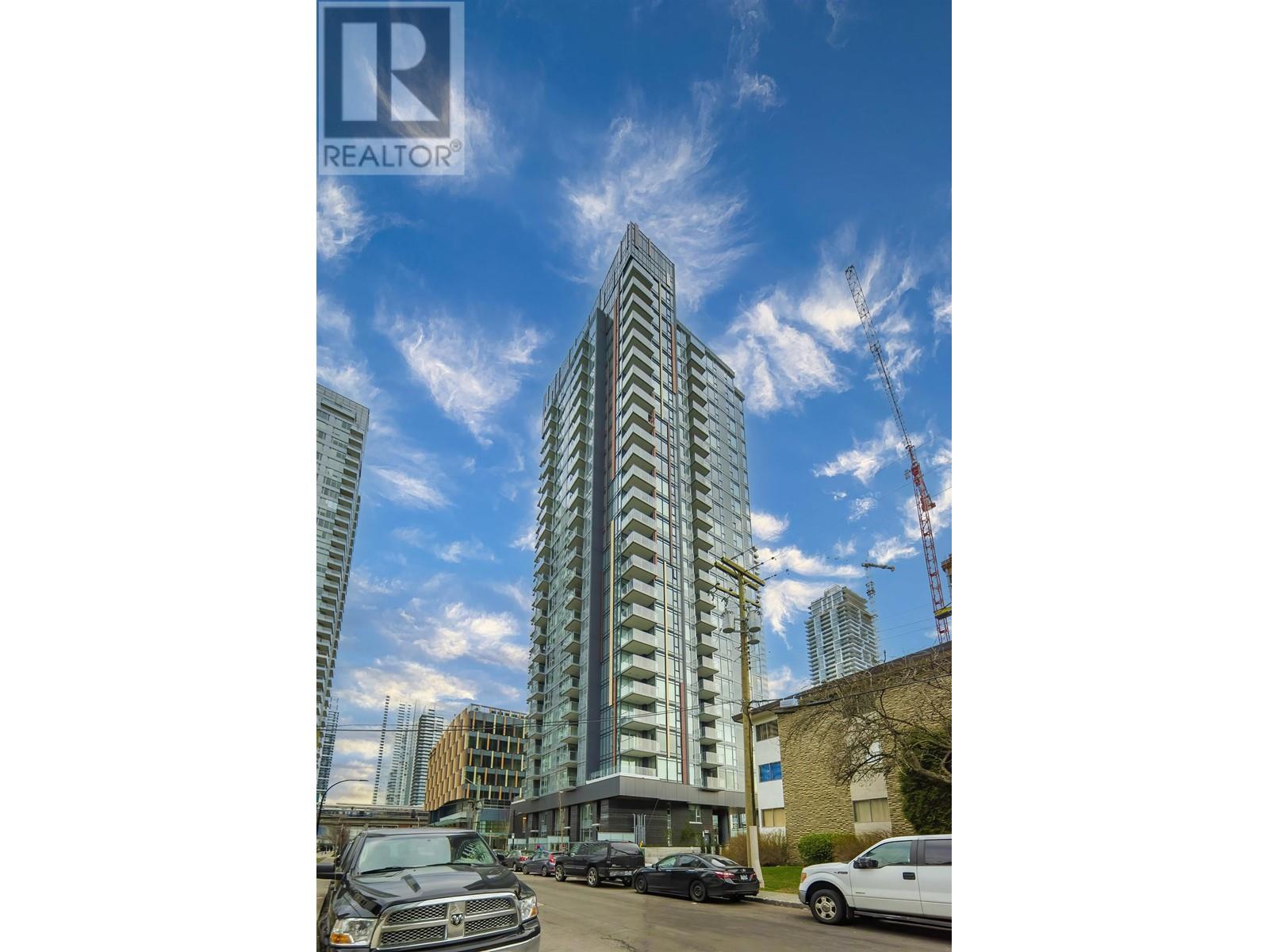 502 6398 SILVER AVENUE, Burnaby real estate listing R2908178