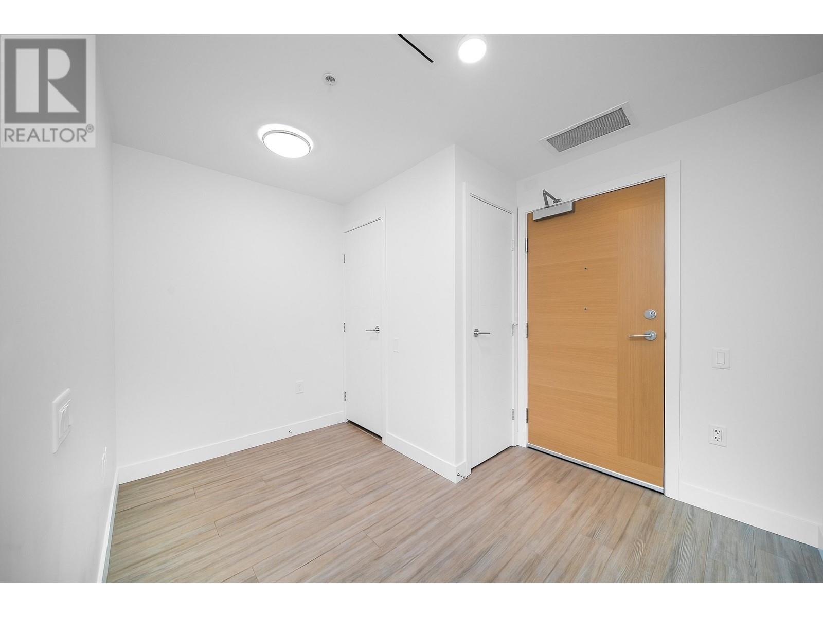 502 6398 SILVER AVENUE, Burnaby real estate listing R2908178