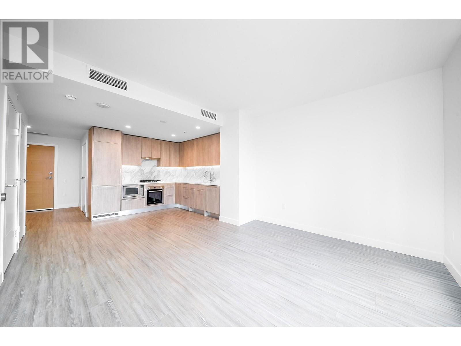 502 6398 SILVER AVENUE, Burnaby real estate listing R2908178