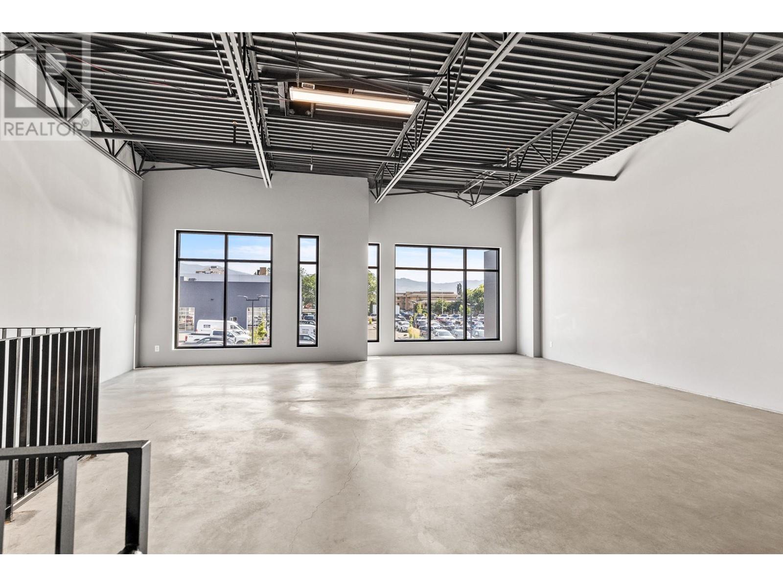 110 1645 Dilworth Drive, Kelowna