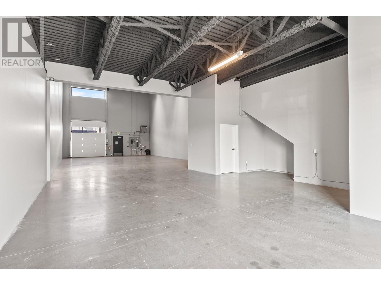 110 1645 Dilworth Drive, Kelowna