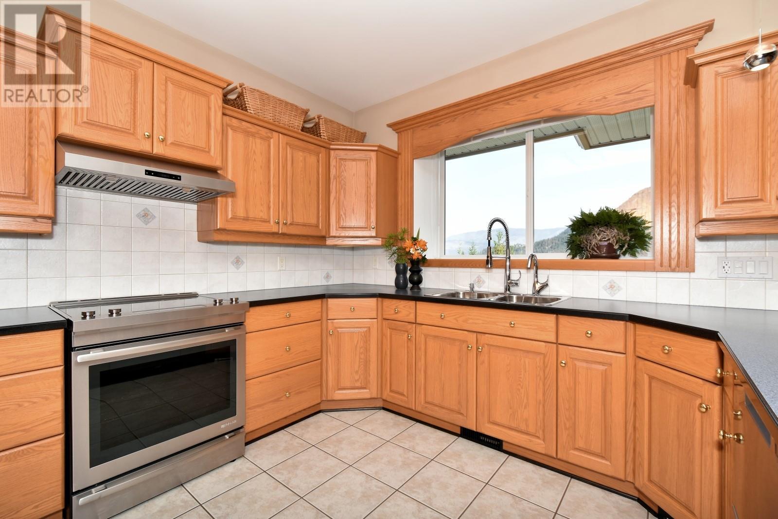 Photo 77 of 2675 Doebert Road, Blind Bay BC
