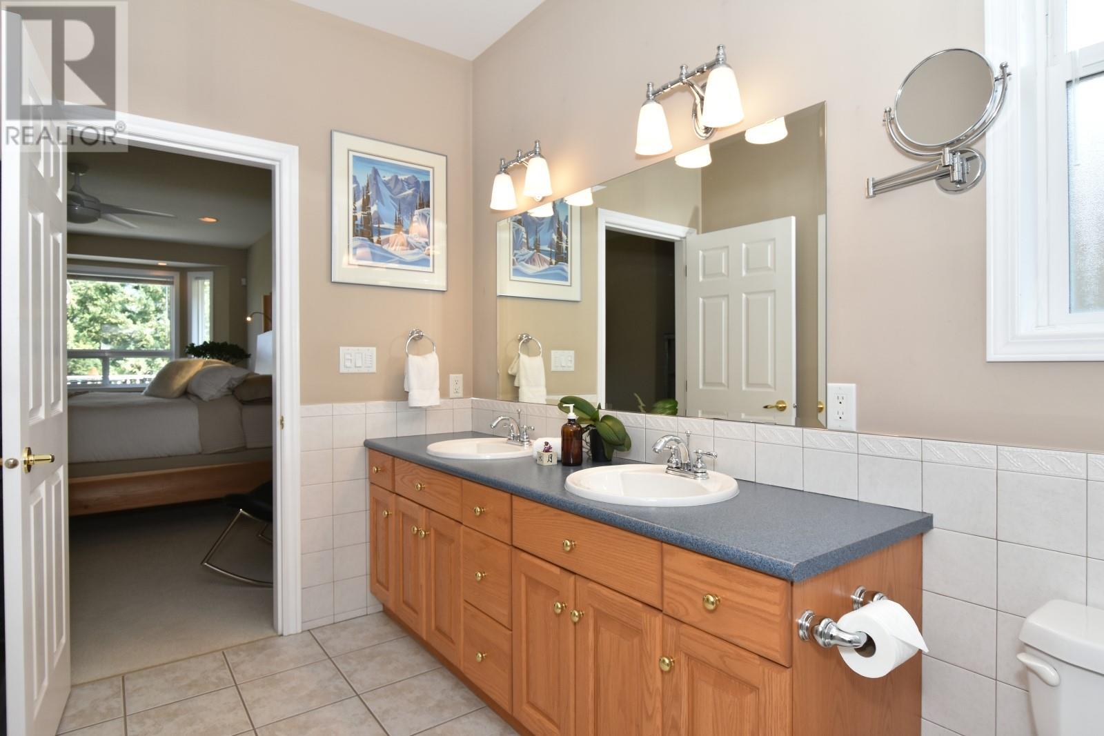 2675 Doebert Road - 32