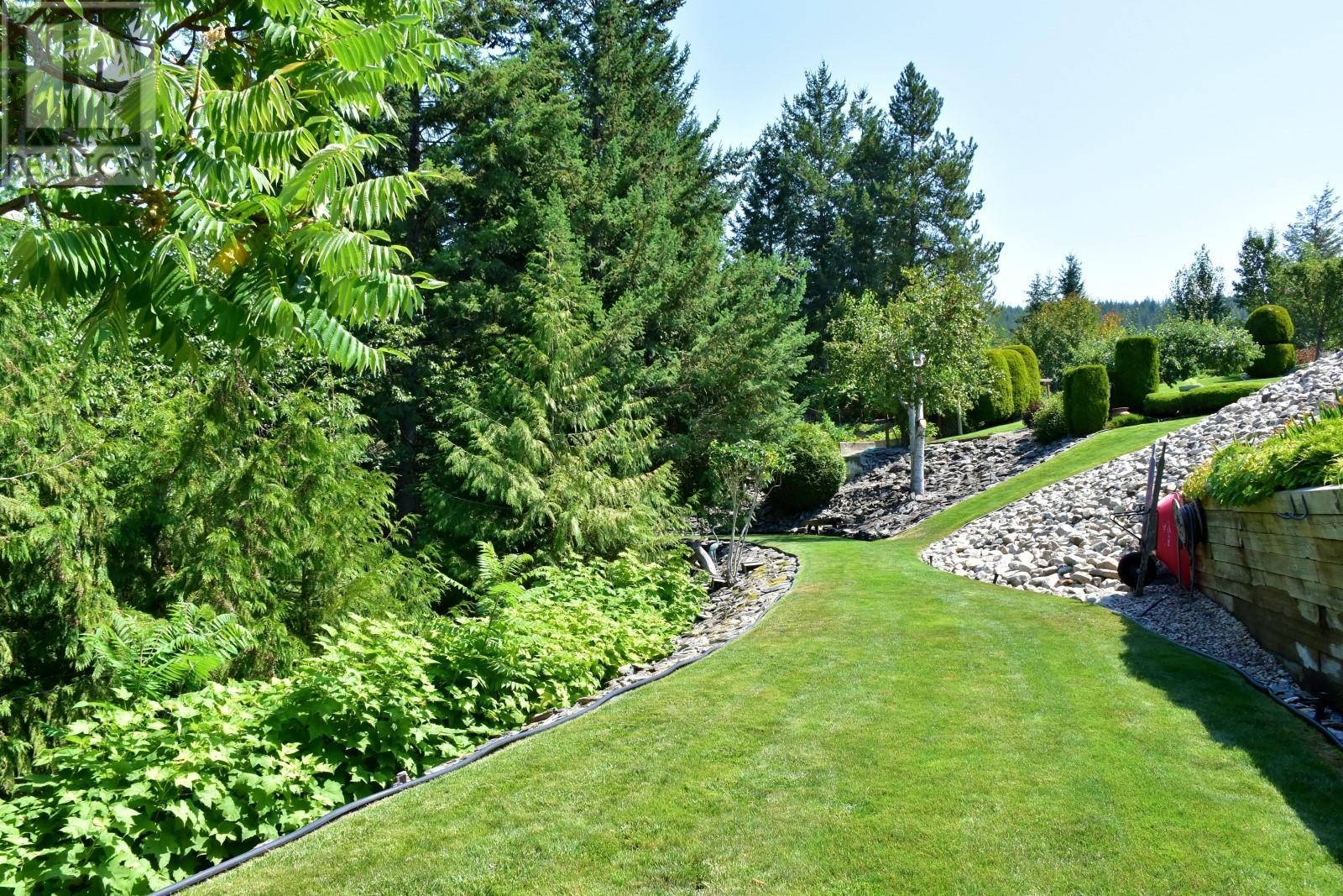 Photo 33 of 2675 Doebert Road, Blind Bay BC