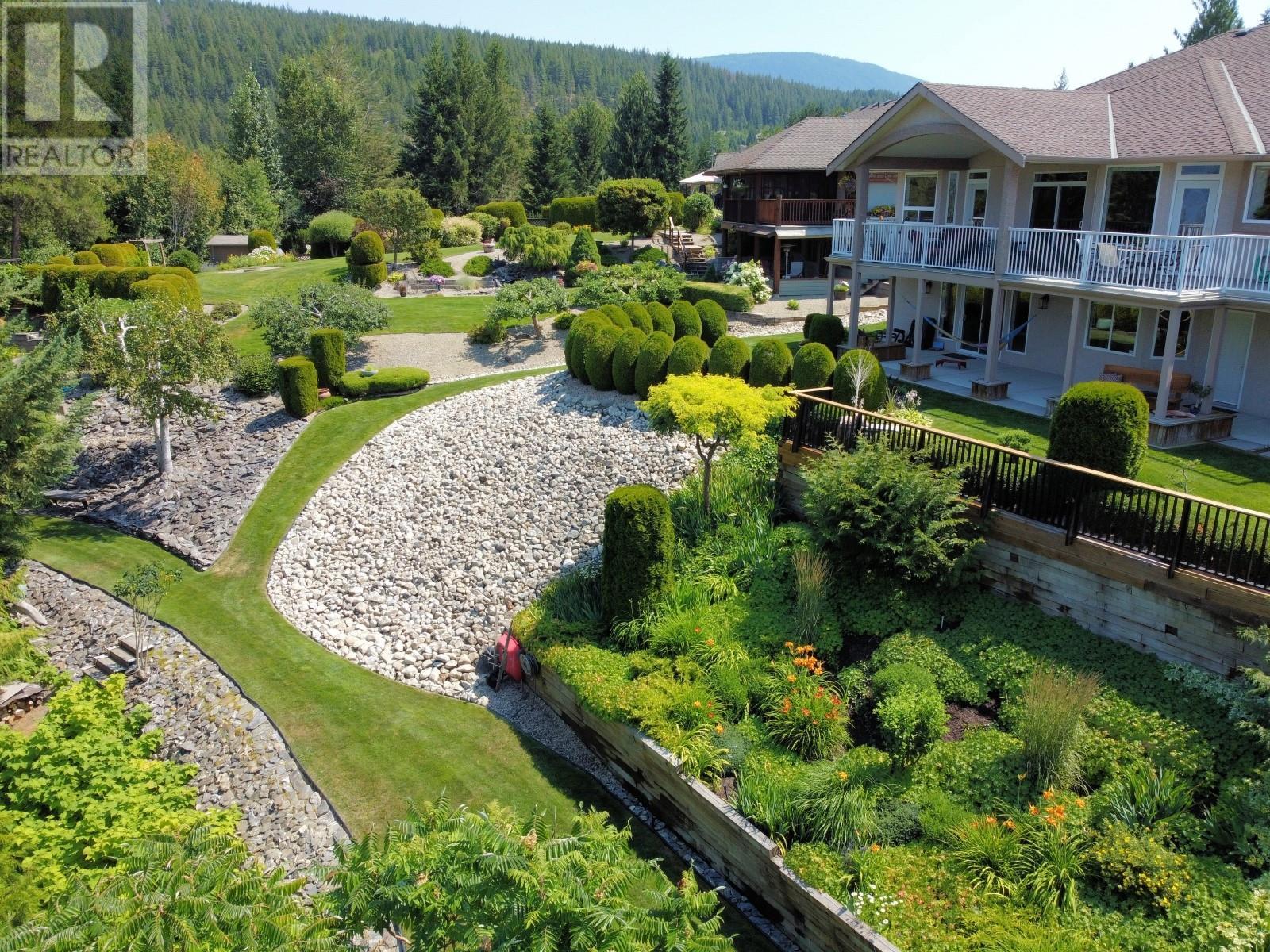 Photo 60 of 2675 Doebert Road, Blind Bay BC