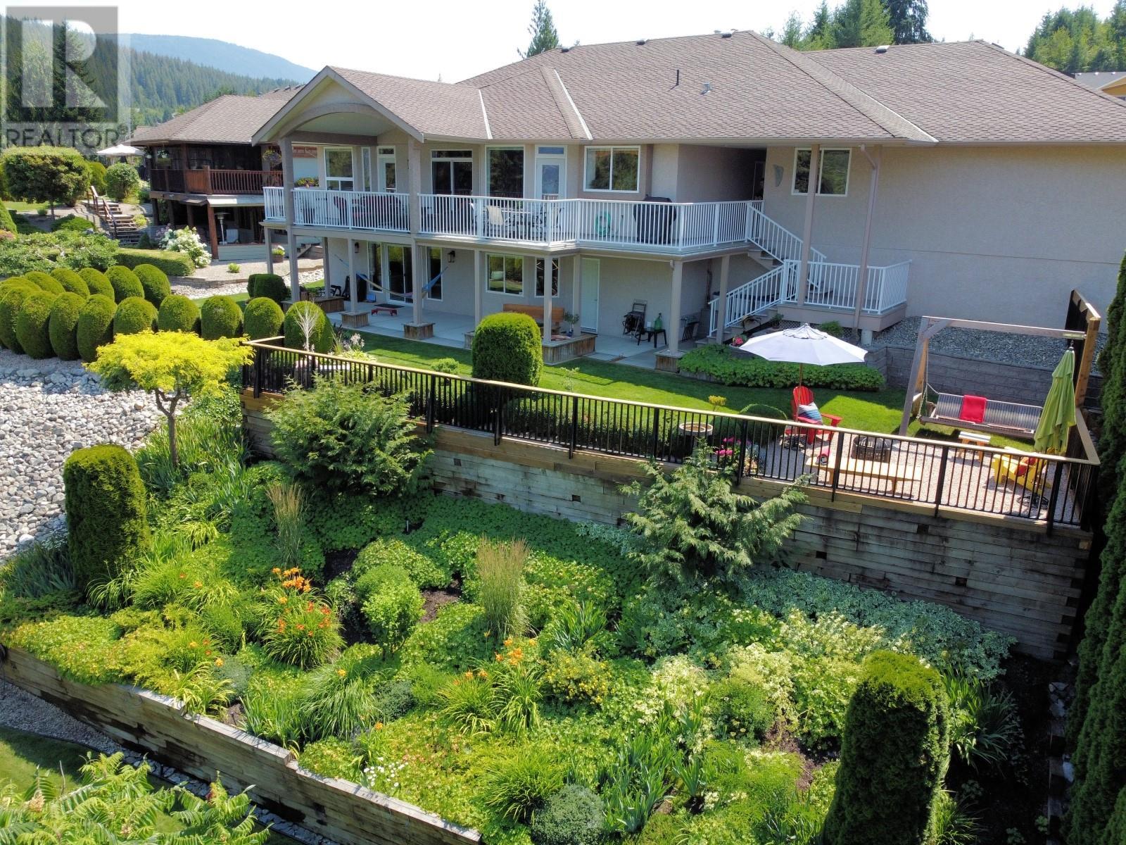 Photo 7 of 2675 Doebert Road, Blind Bay BC