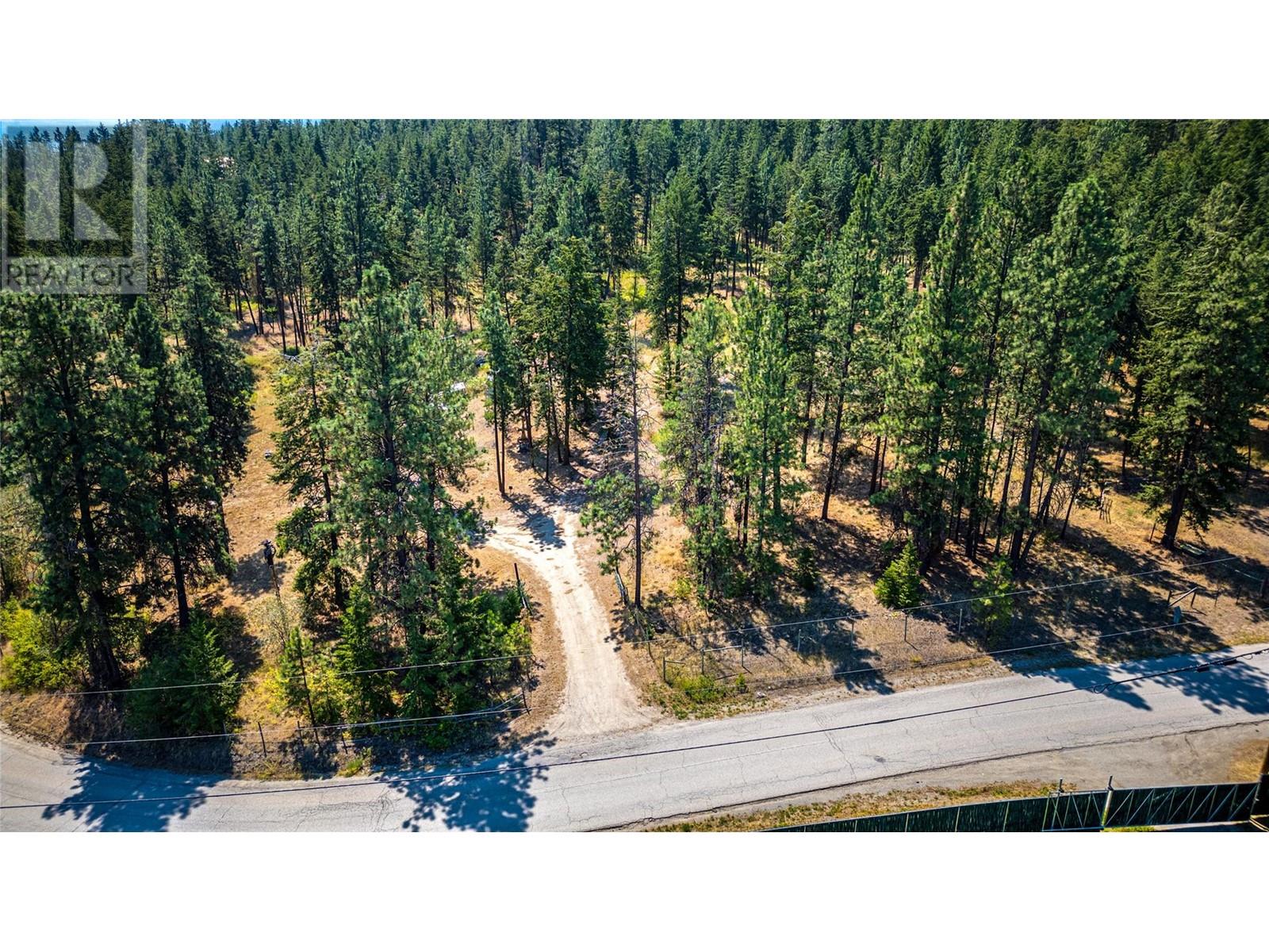 10080 Chase Road, Lake Country