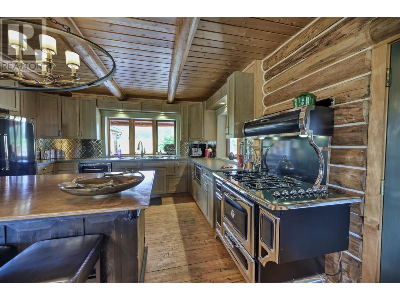 1000 HALFWAY LAKE ROAD - 12