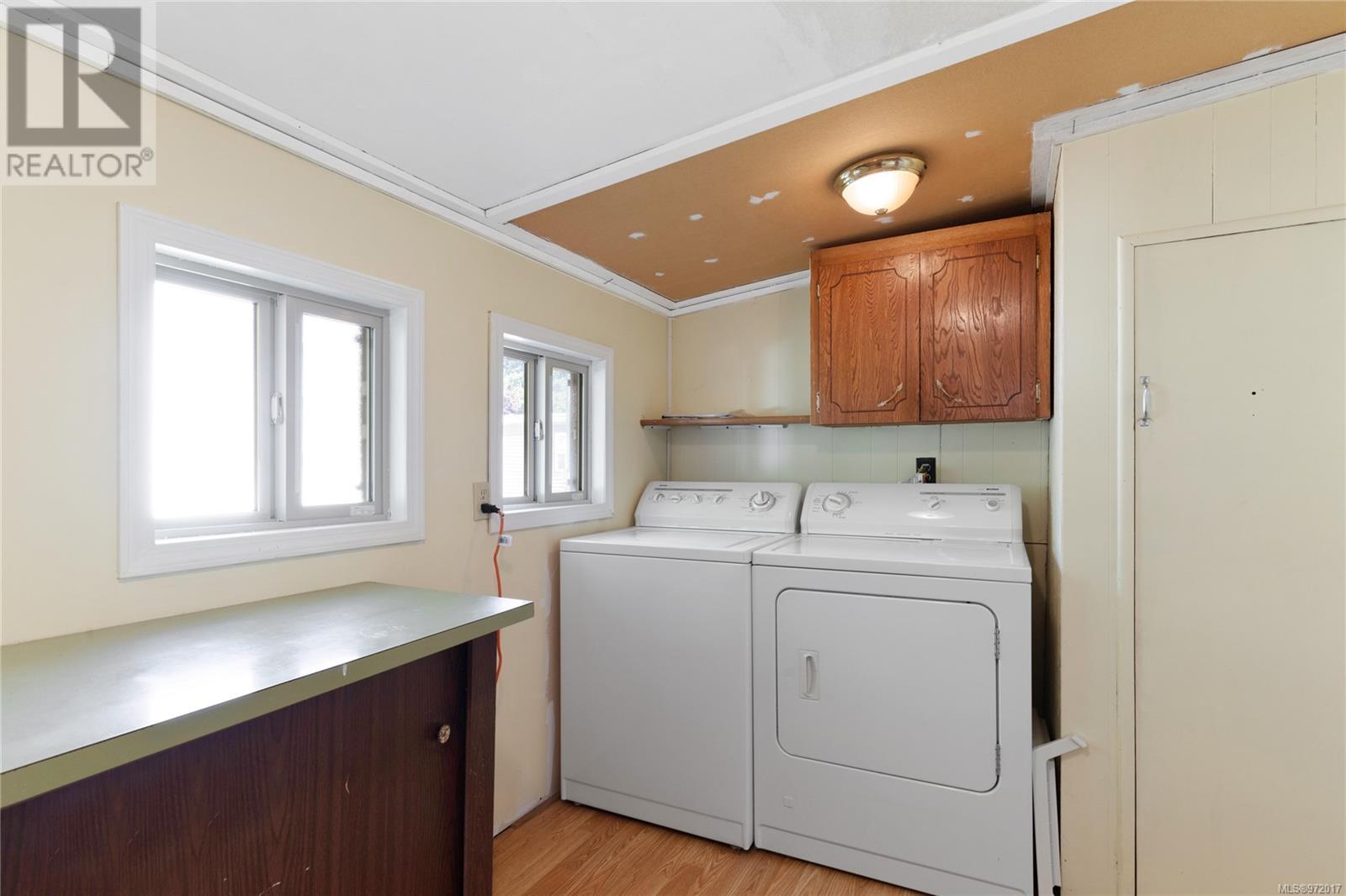 16 150 Corfield St, Parksville real estate listing 972017