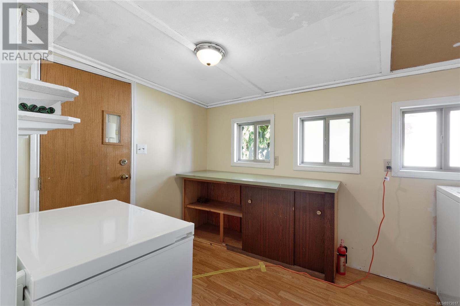 16 150 Corfield St, Parksville real estate listing 972017