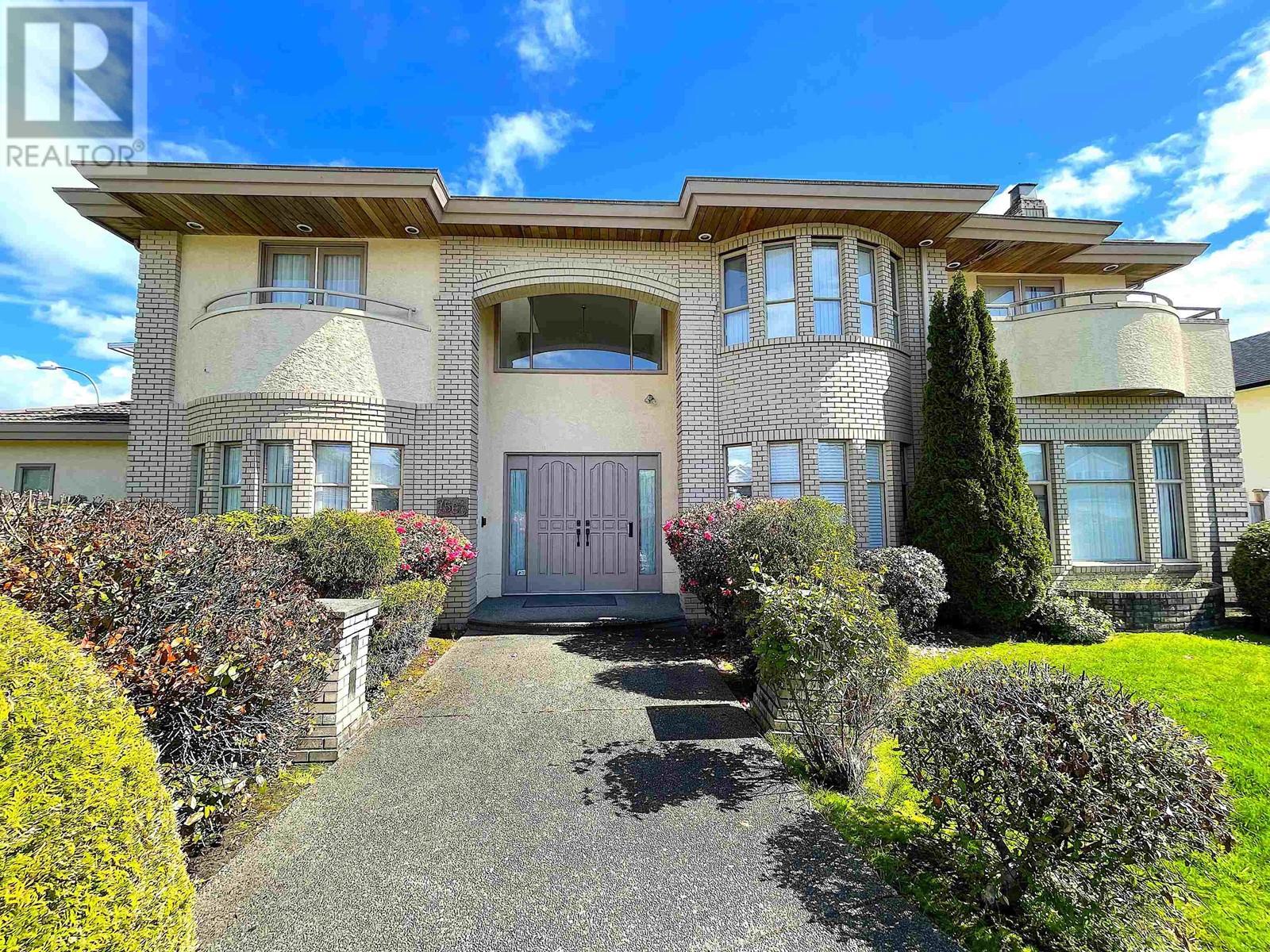 7560 Lang Place, Richmond