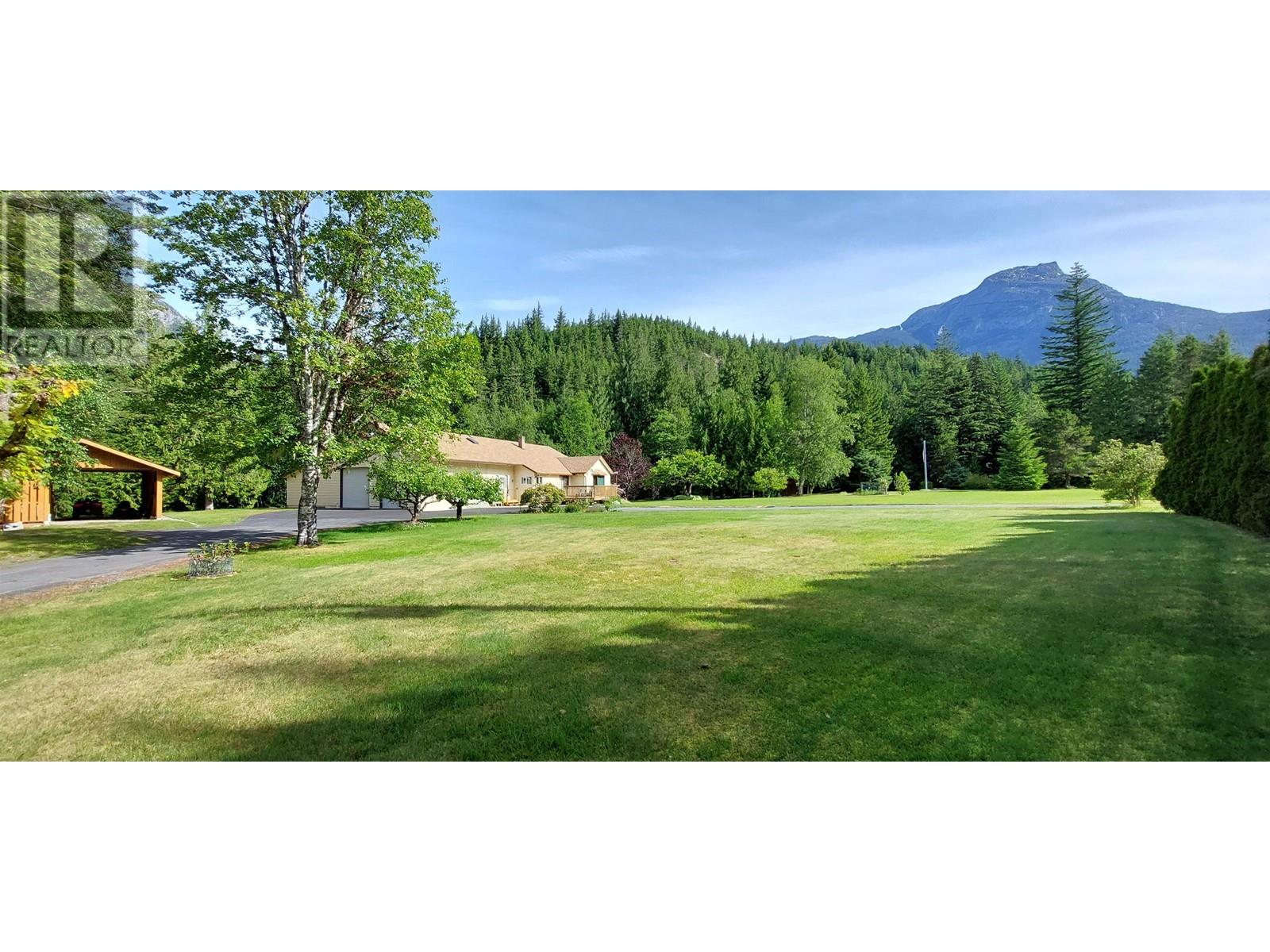 2459 SALOOMPT ROAD, Bella Coola