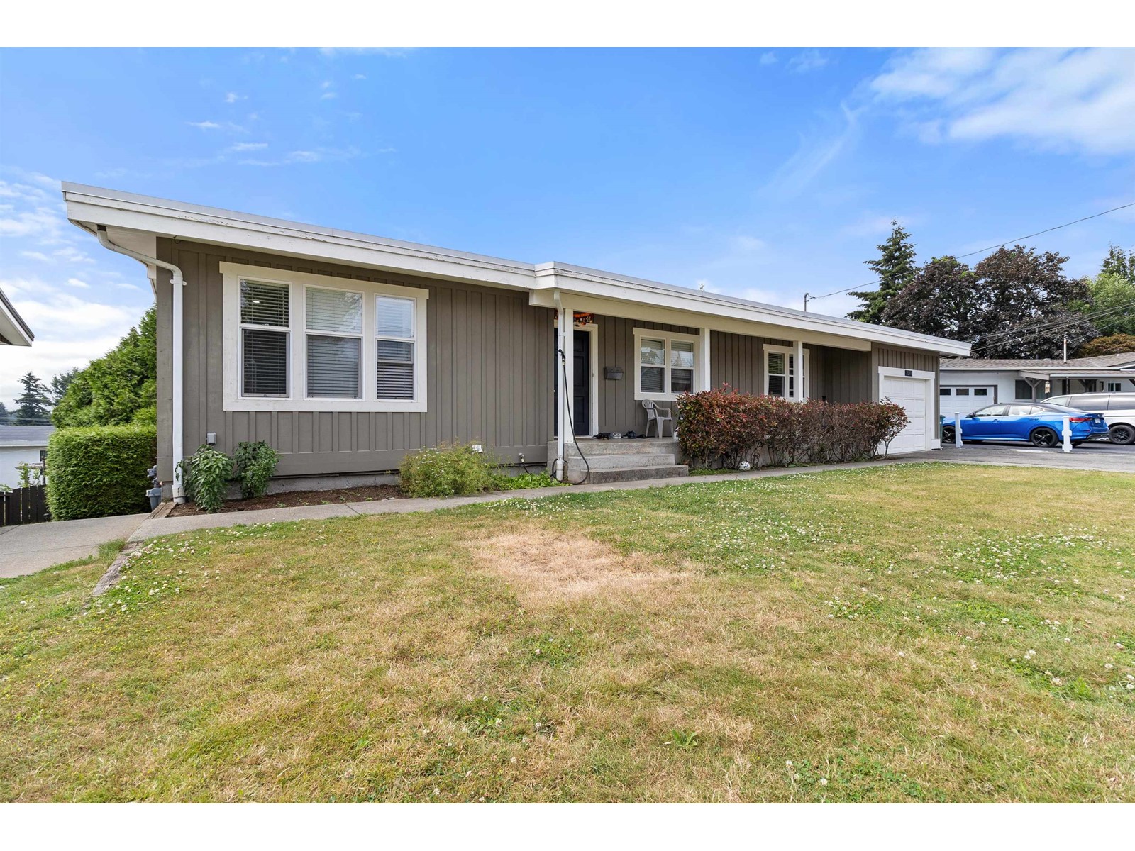 2277 RAINIER STREET, Abbotsford