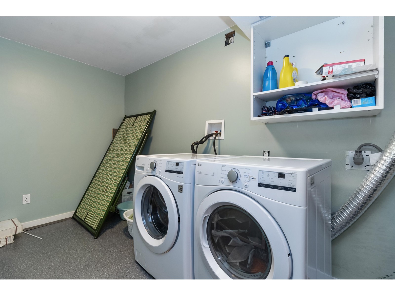 2277 RAINIER STREET, Abbotsford real estate listing R2911472