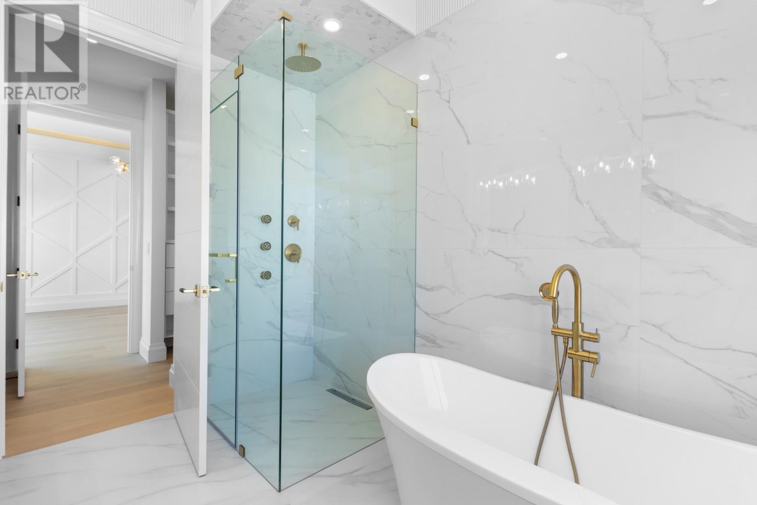 2246 W 20TH AVENUE, Vancouver
