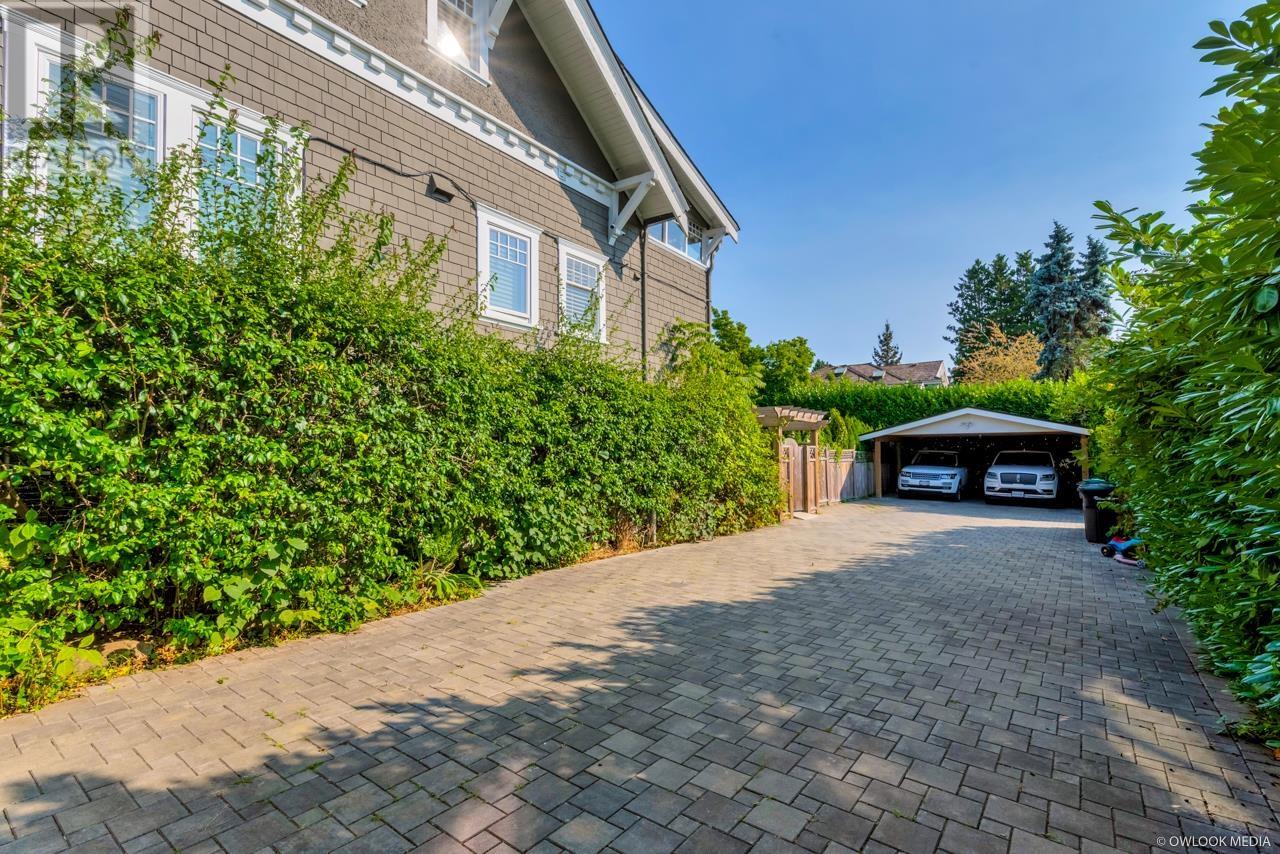 1670 W 49TH AVENUE, Vancouver