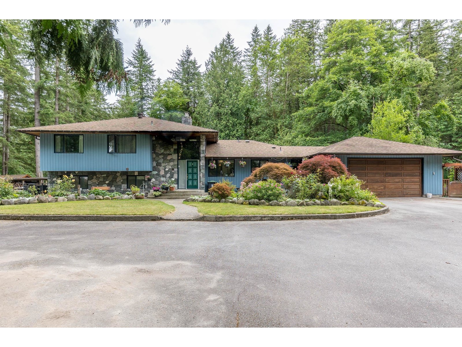20244 27 AVENUE, Langley real estate listing R2911940