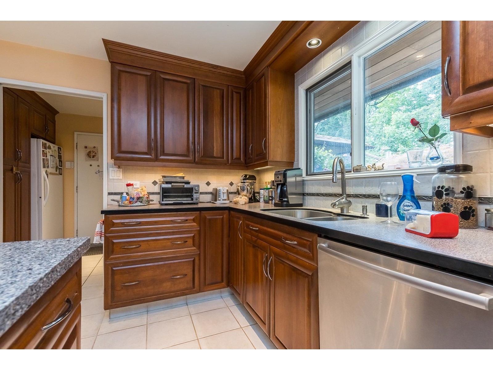 20244 27 AVENUE, Langley real estate listing R2911940