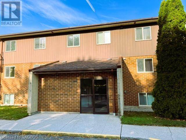325 Lambton Street, Kincardine