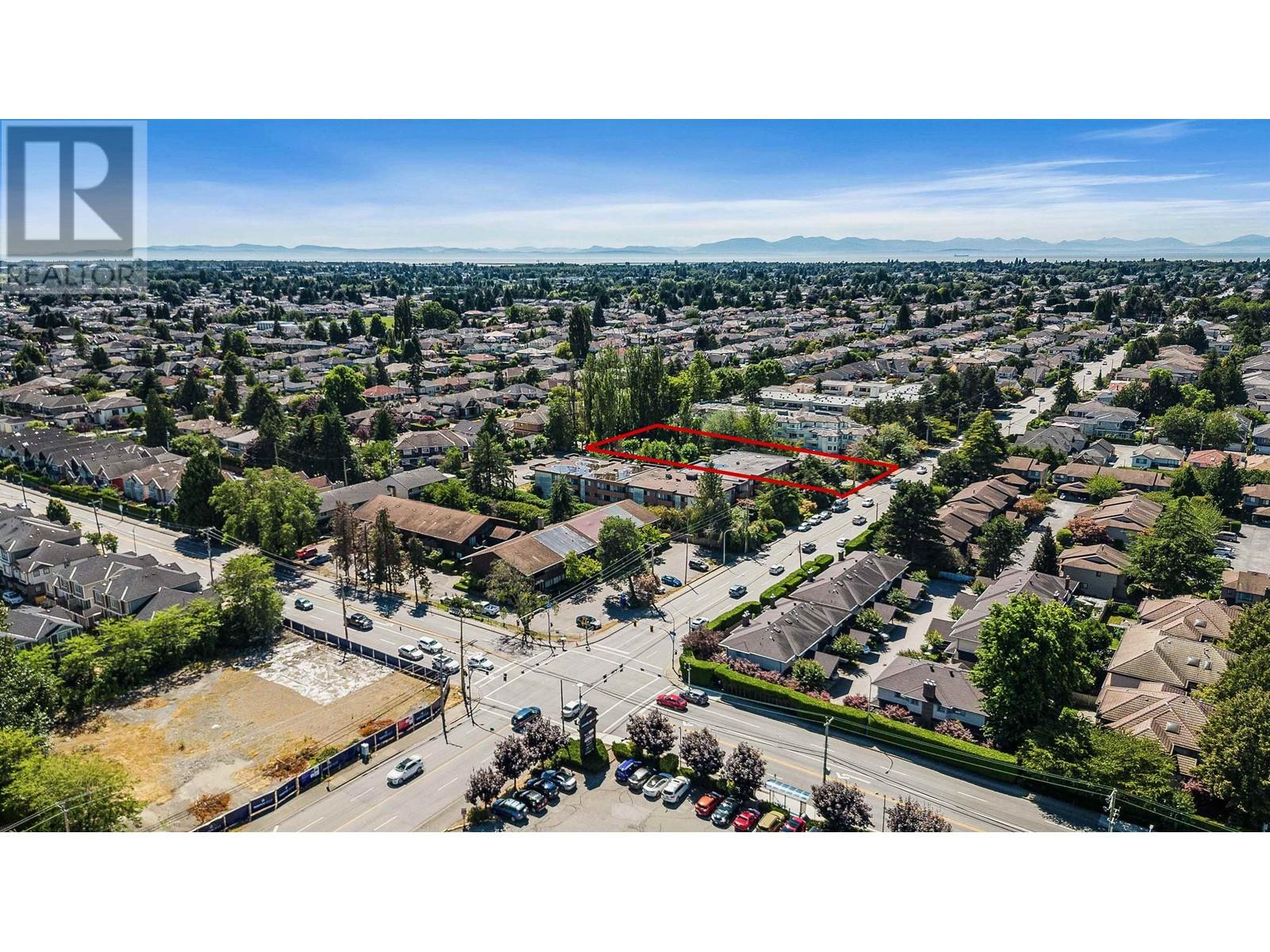 Photo 8 of 7640 Francis Road, Richmond BC