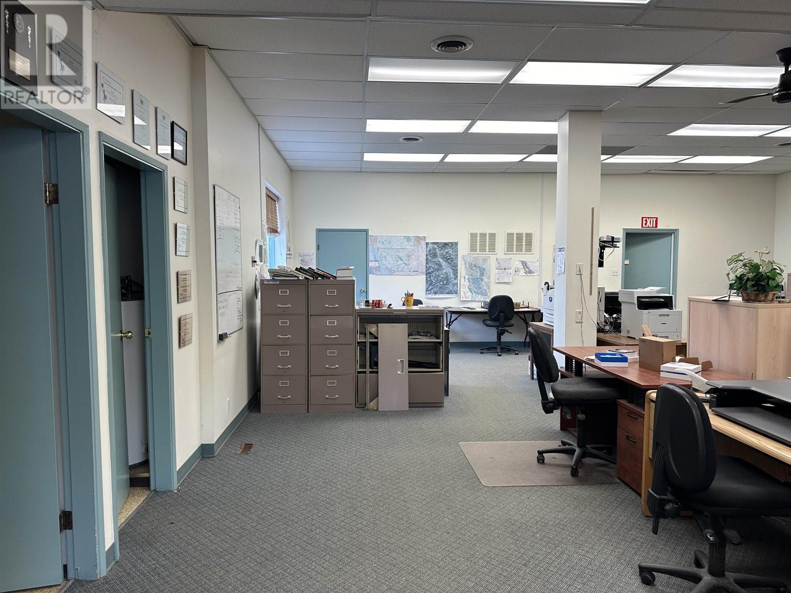 3764 BROADWAY Avenue, Smithers