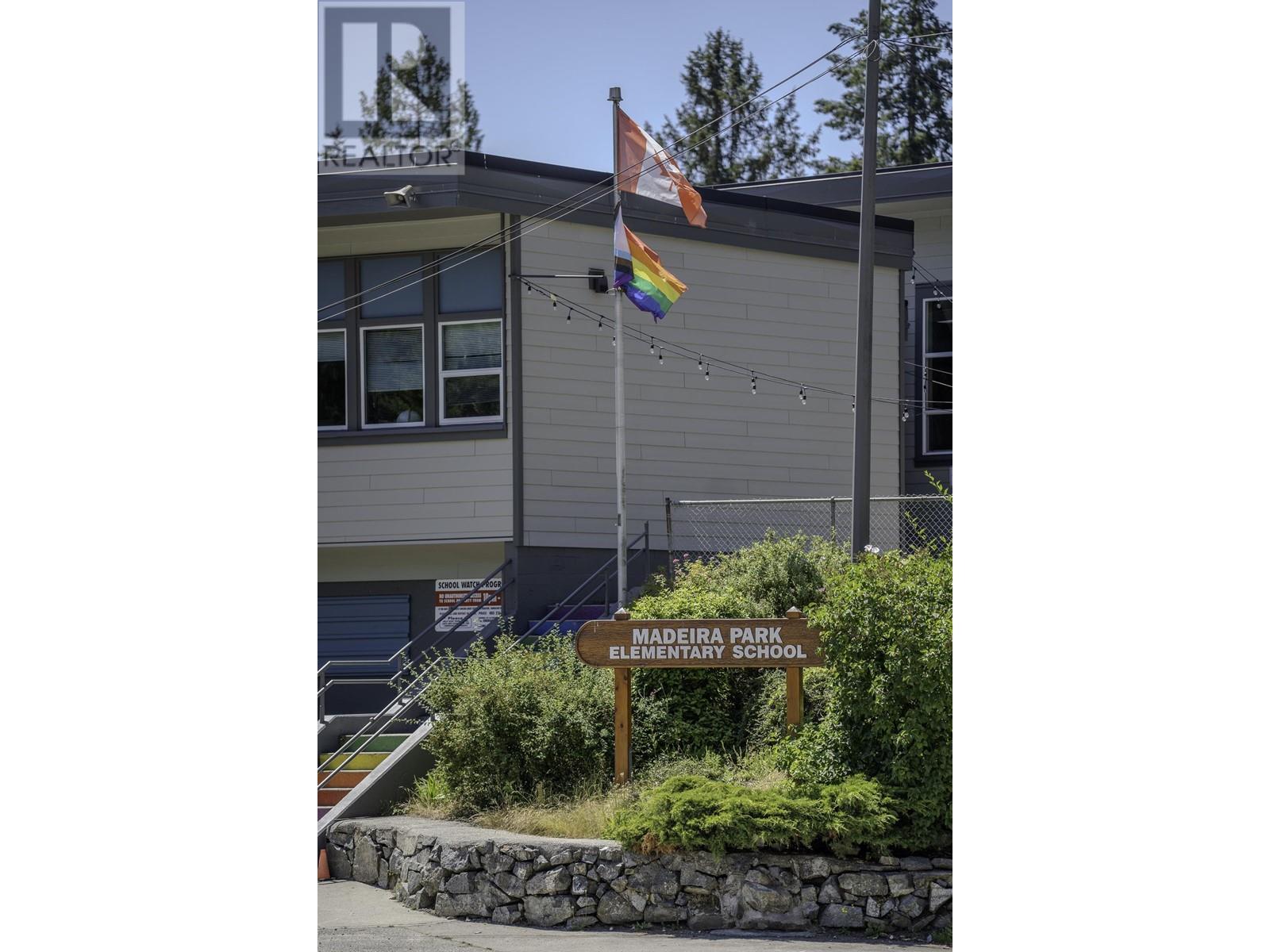 12882 STONE ROAD, Pender Harbour