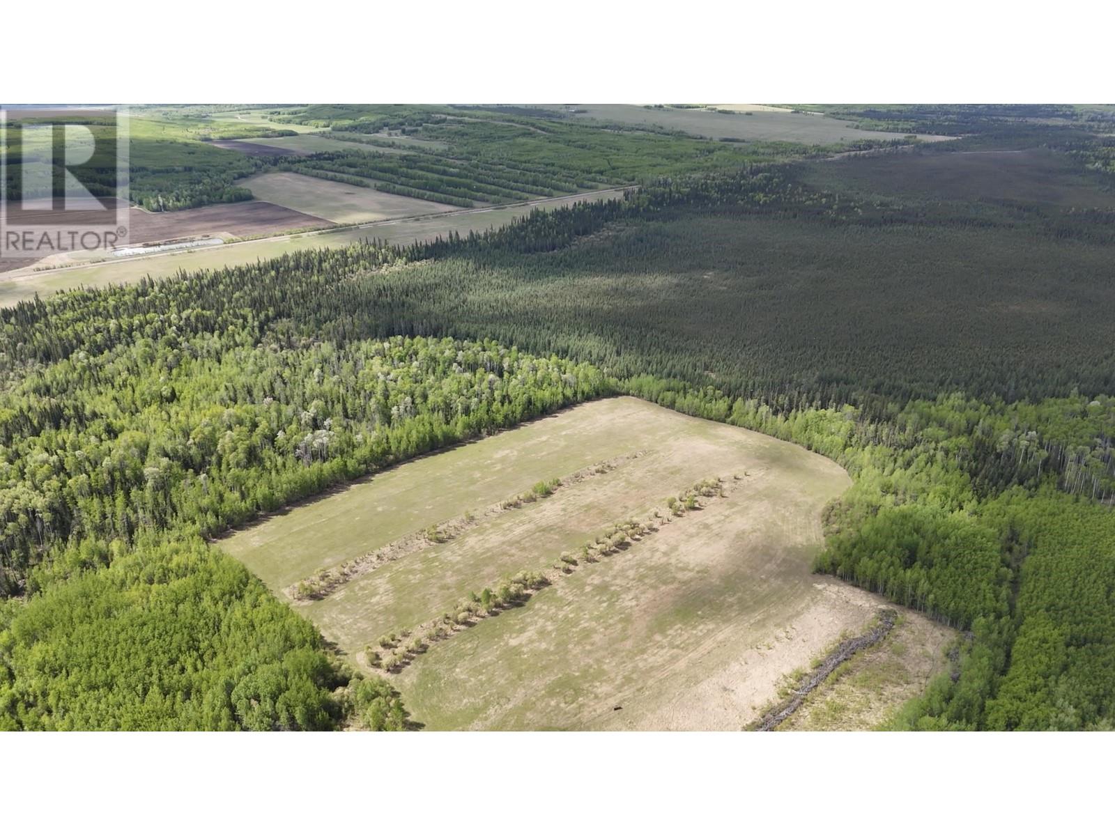 Photo 11 of 7922 Farrell Creek Road, Fort St John BC