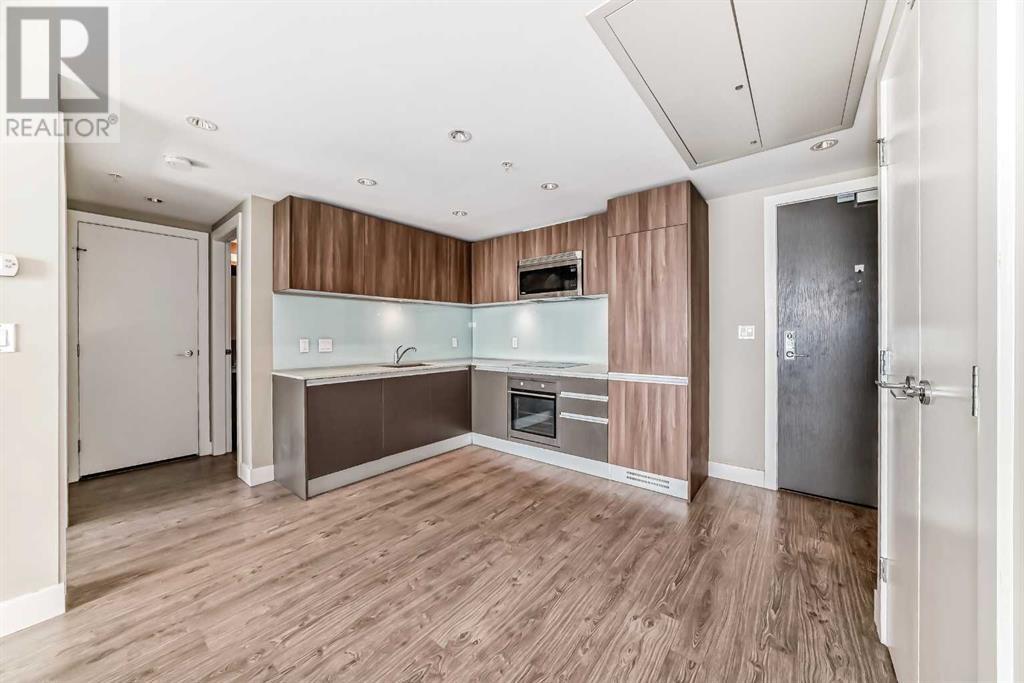 Single Family House High rise for Sale in    Street SE Beltline Calgary 