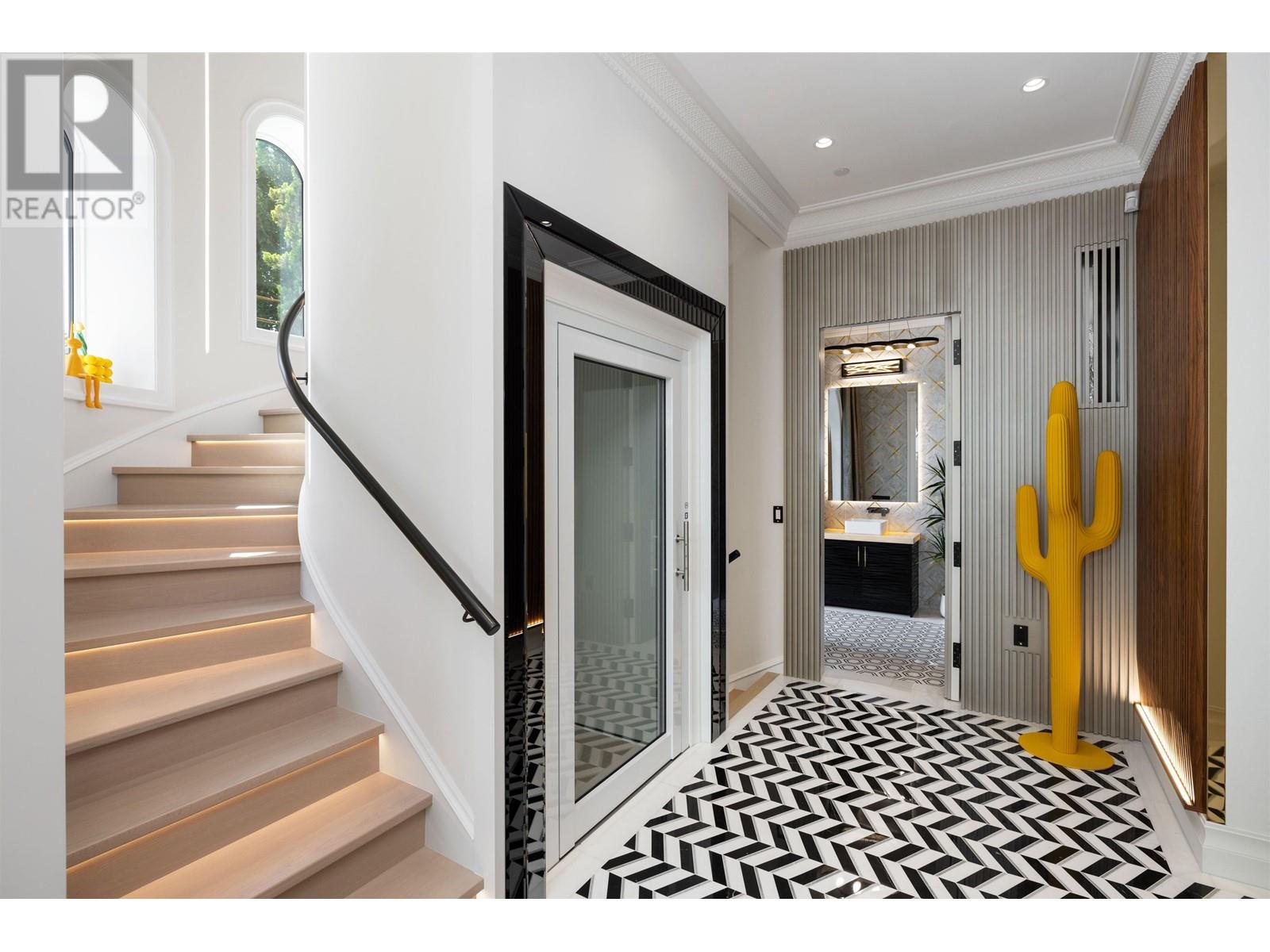 6615 BALSAM STREET, Vancouver