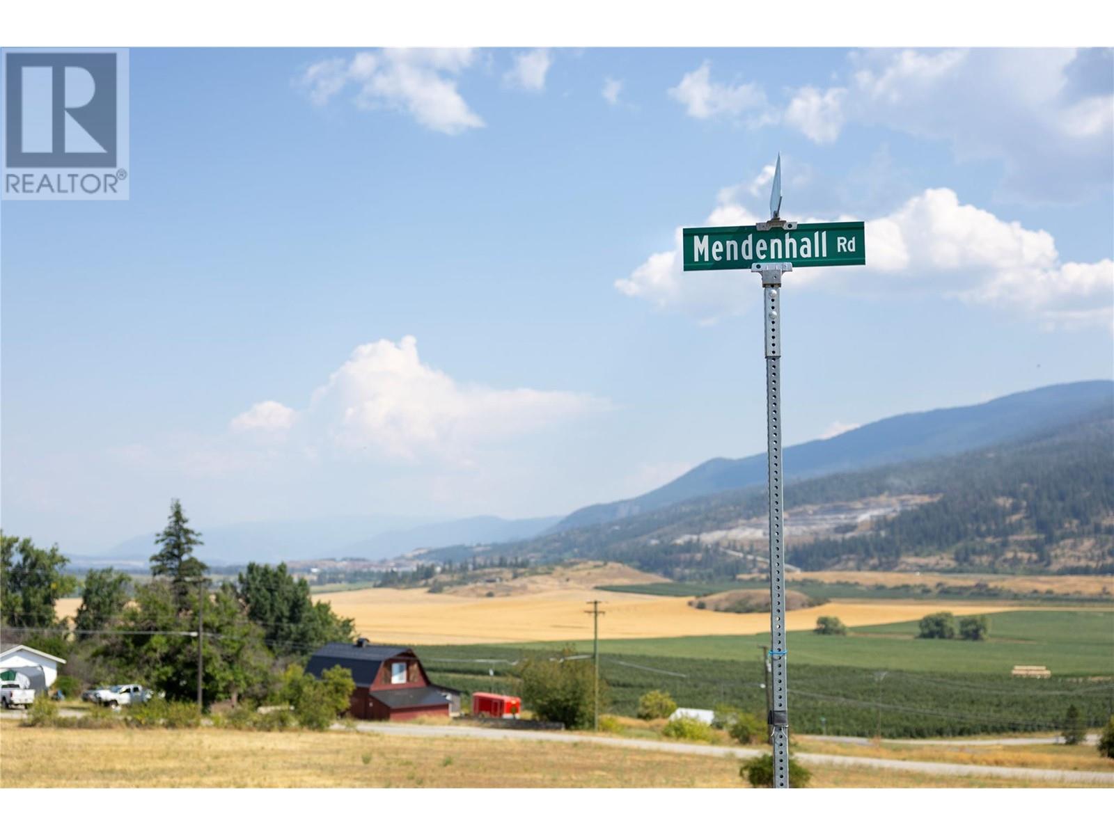  230 Mendenhall Road, Spallumcheen