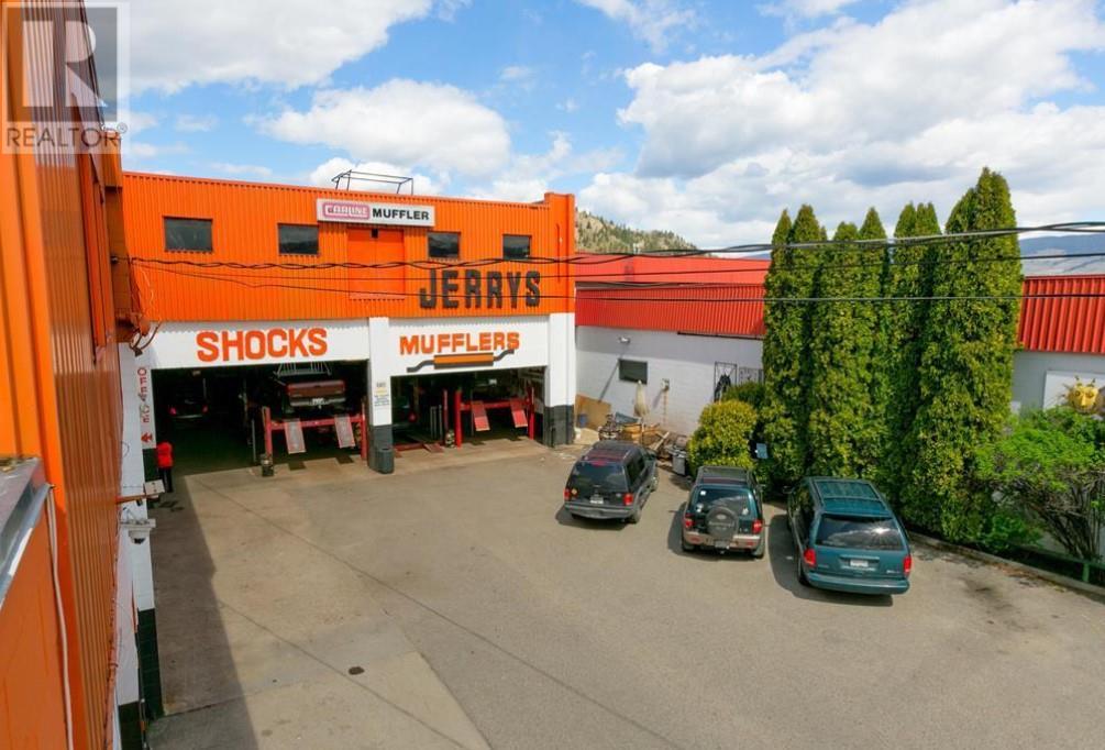  1948 Windsor Road, Kelowna