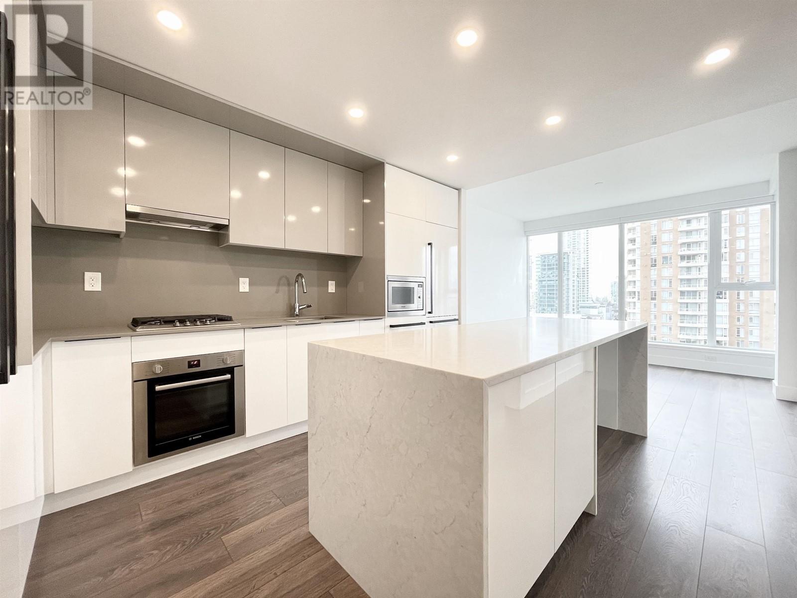 1006 4711 HAZEL STREET, Burnaby real estate listing for sale