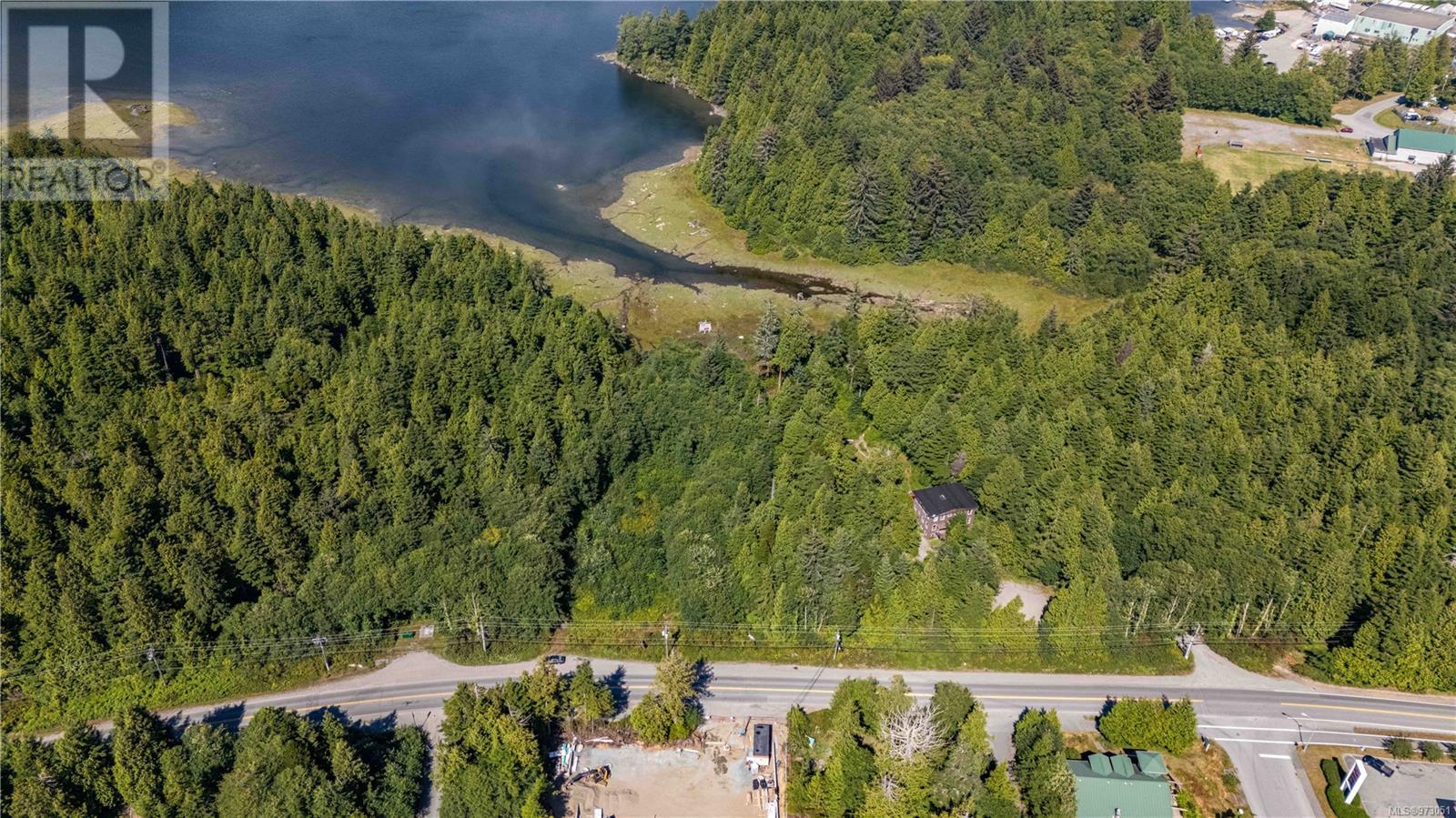 2091 Peninsula Rd - Photo 3 of 10, Ucluelet, British Columbia