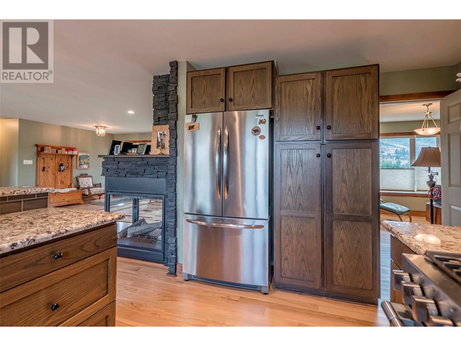 7800 Howe Drive, Coldstream
