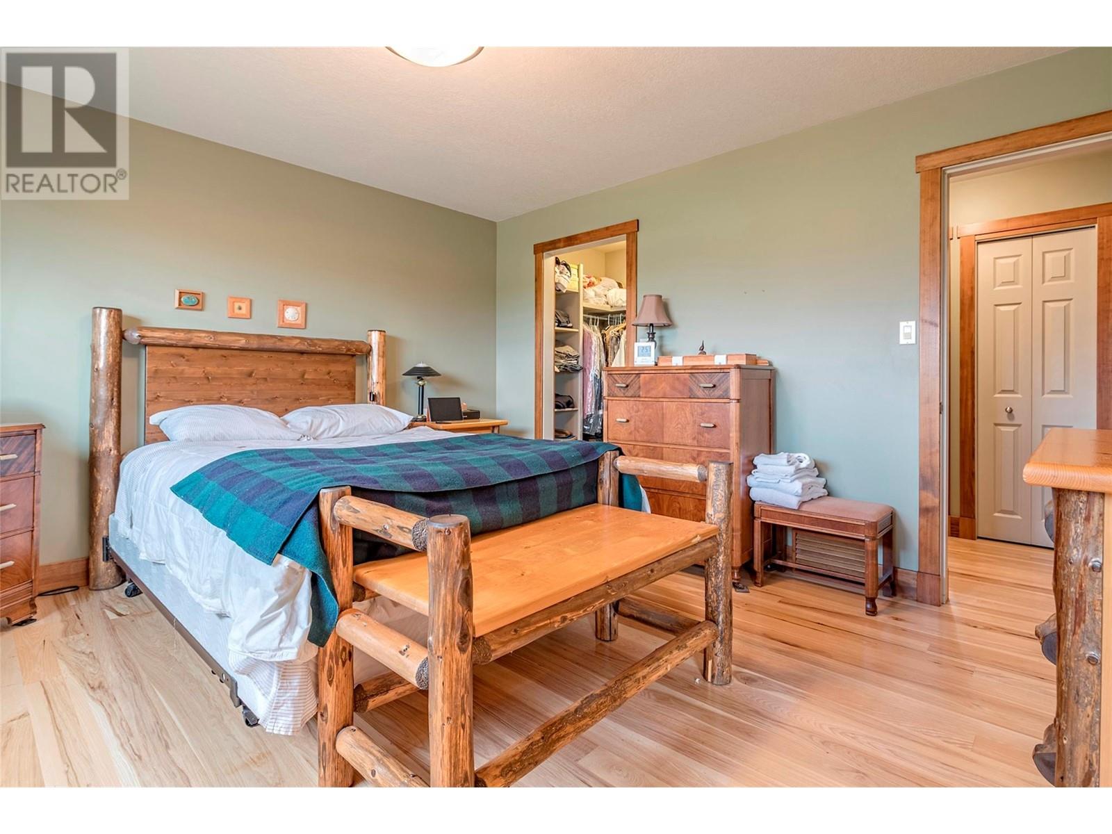 7800 Howe Drive, Coldstream