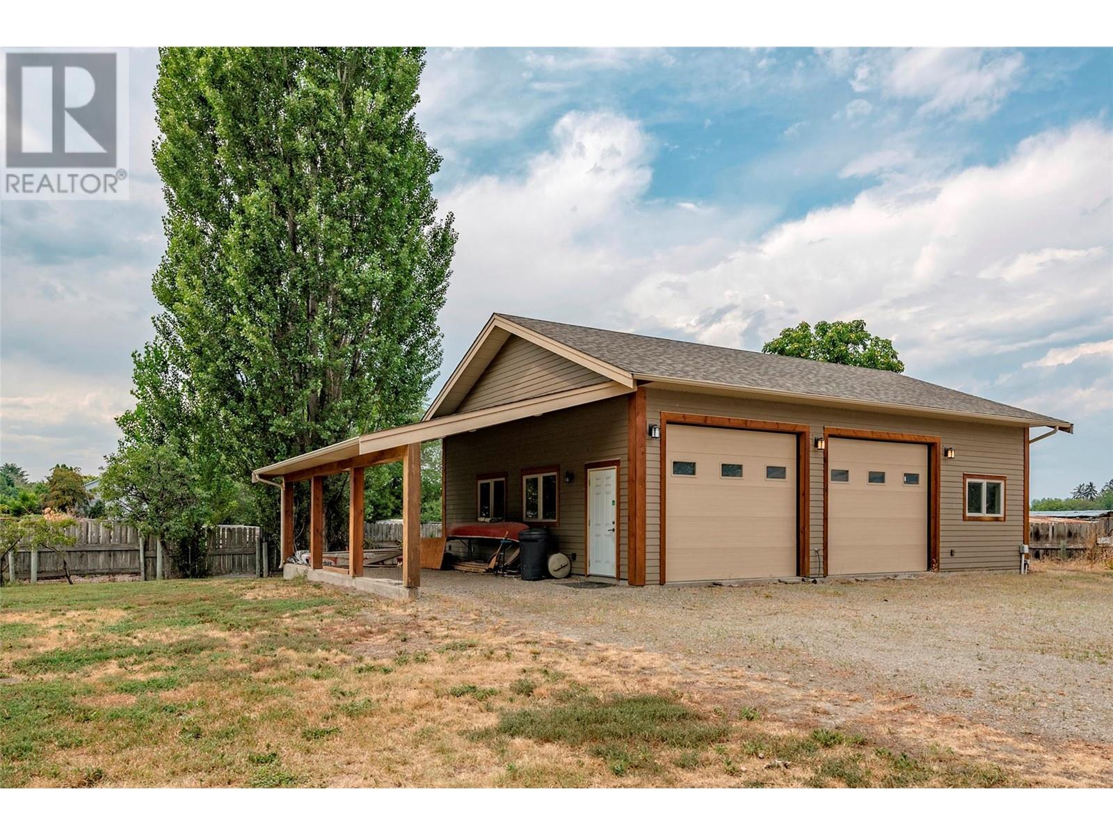 7800 Howe Drive, Coldstream
