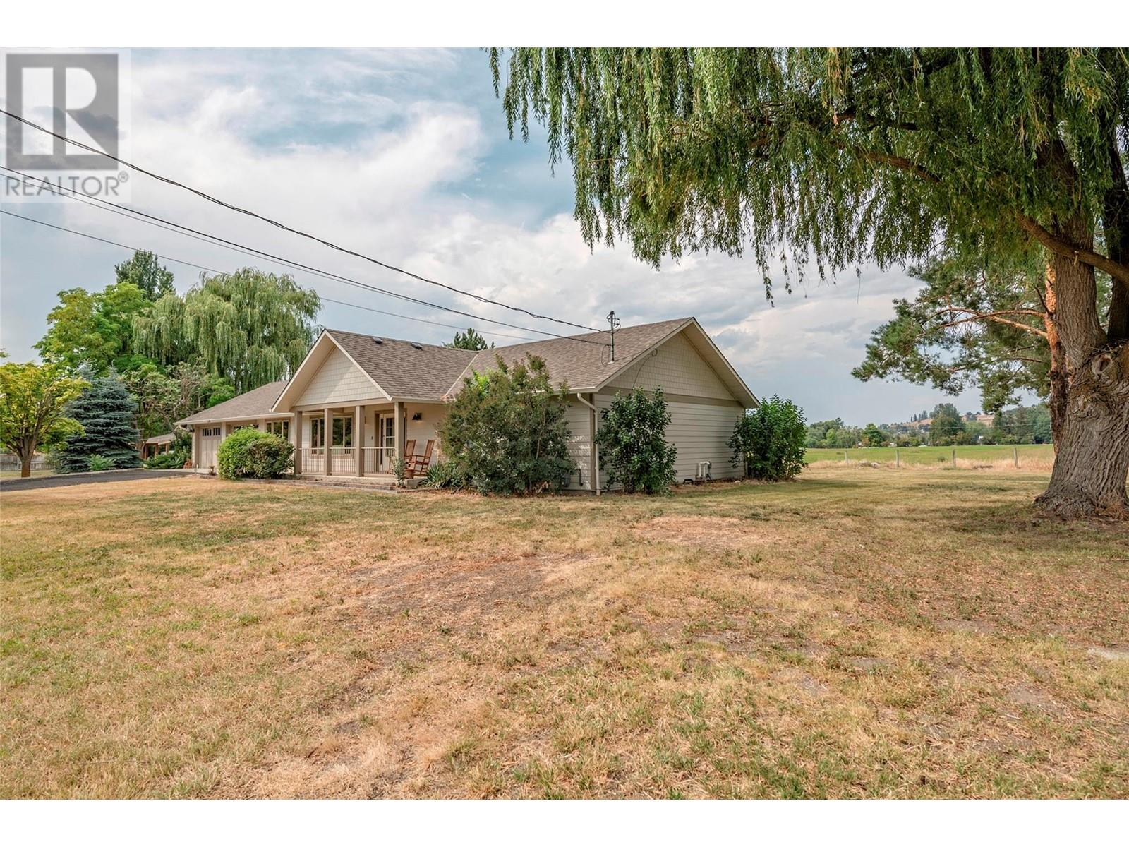 7800 Howe Drive, Coldstream