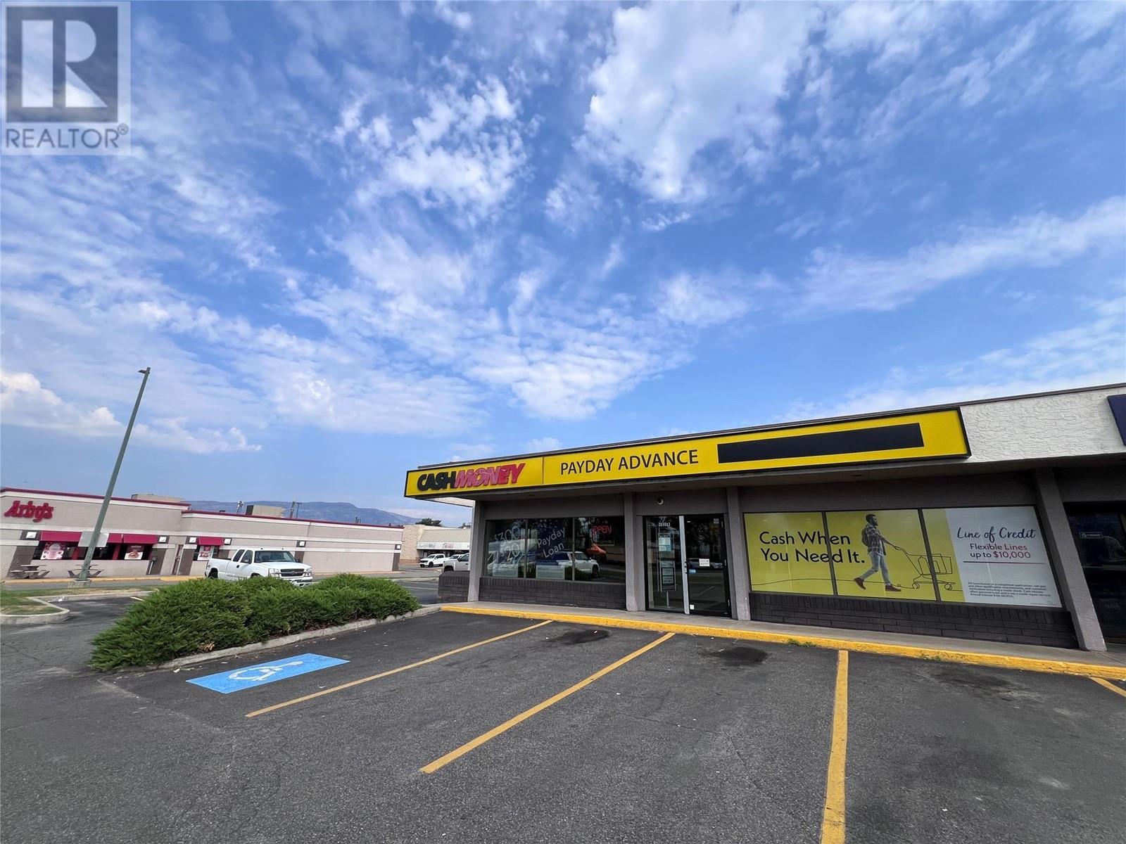3 2090 Harvey Avenue, Kelowna