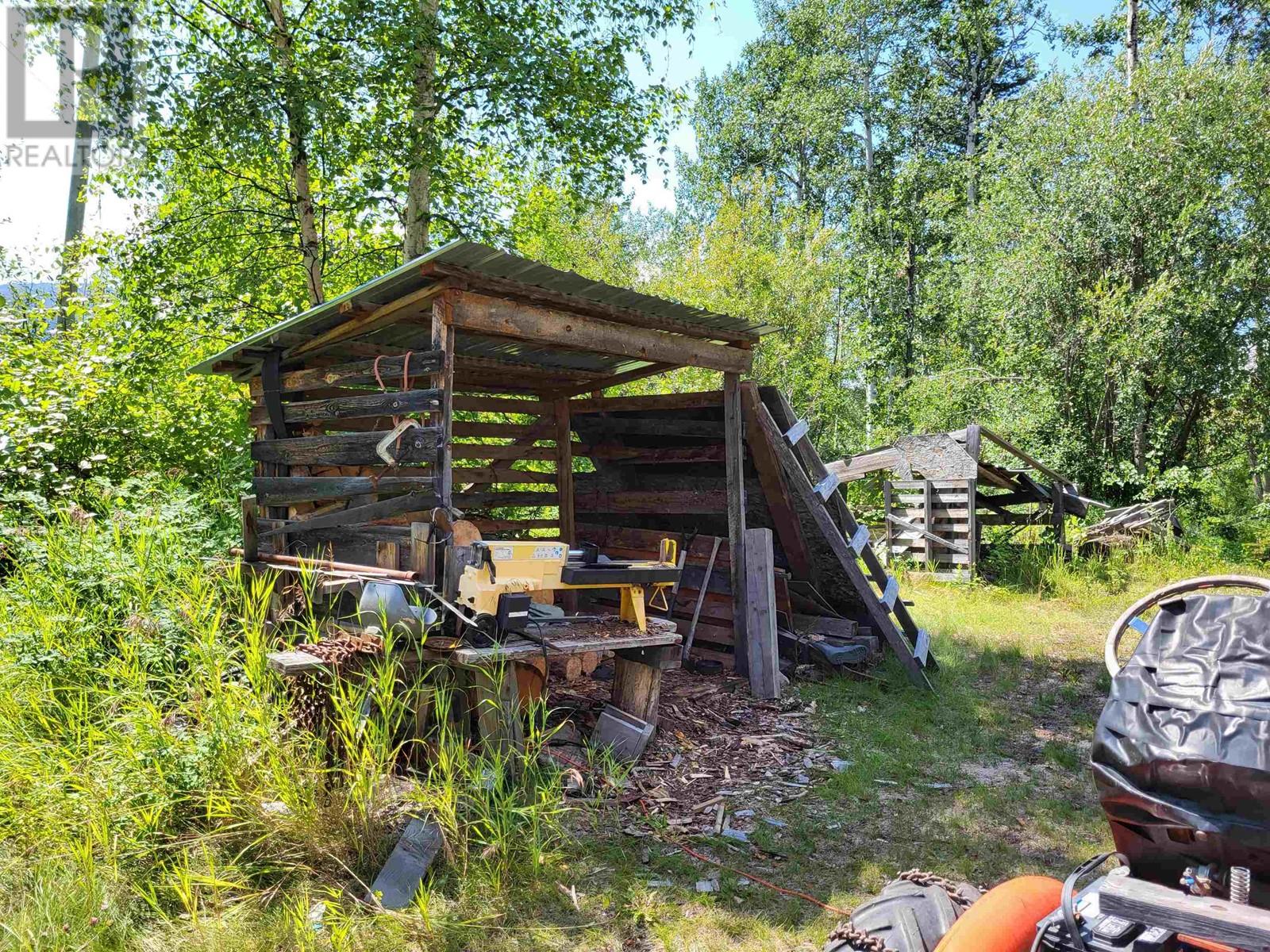 2840 FRANCOIS LAKE ROAD, Vanderhoof