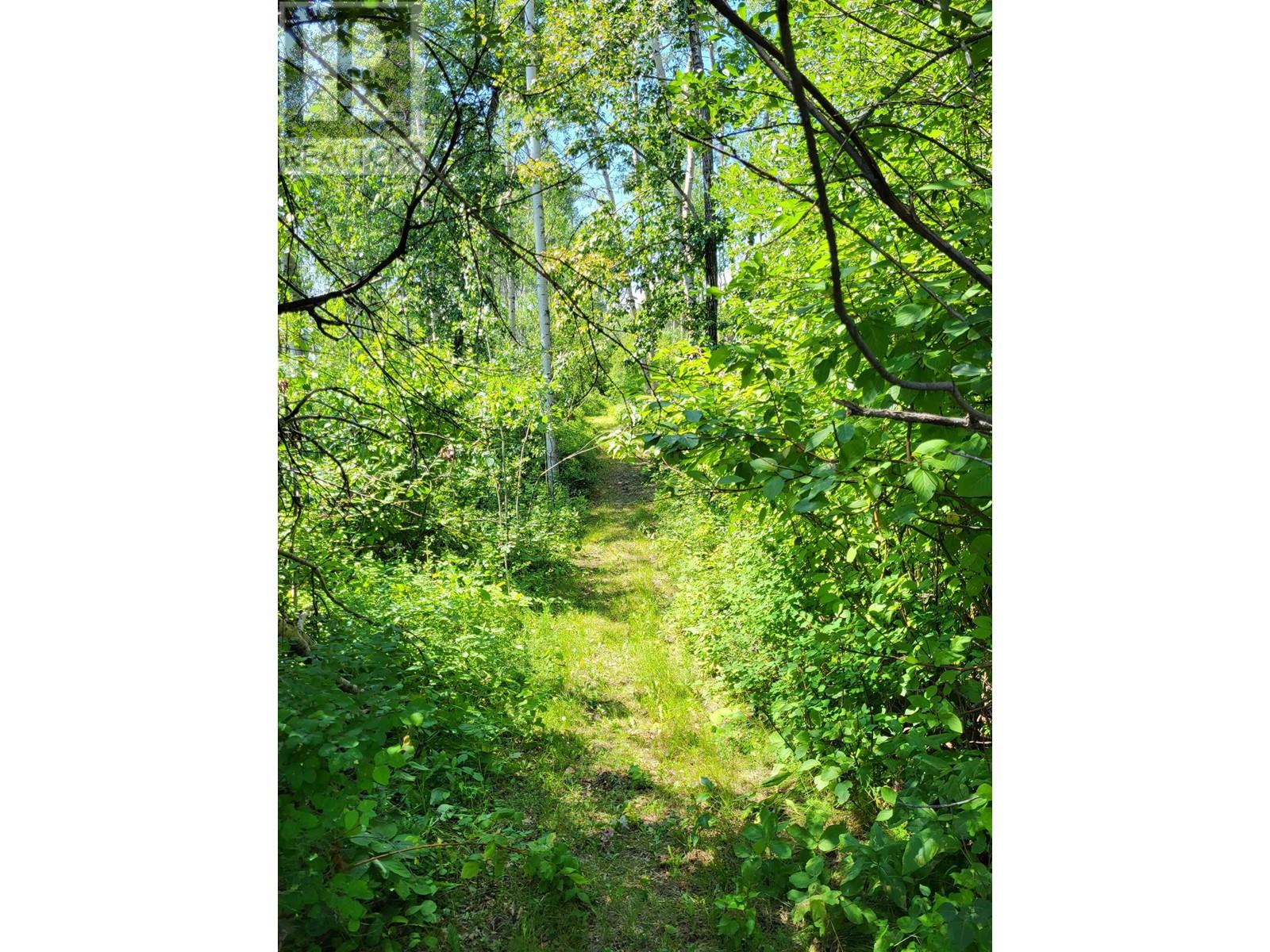 2840 FRANCOIS LAKE ROAD, Vanderhoof