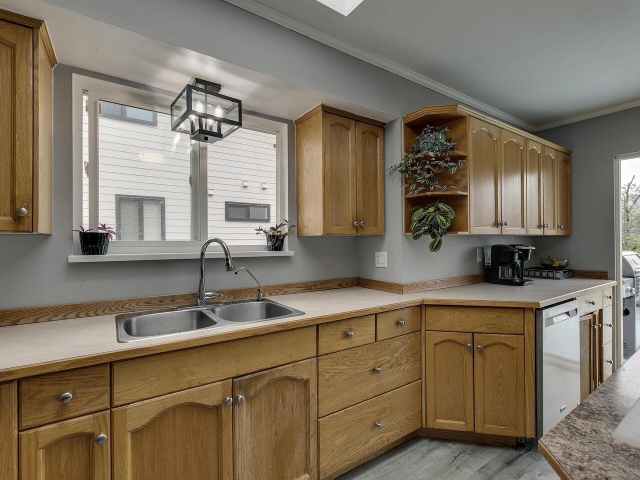 35684 MOORE AVENUE, Mission