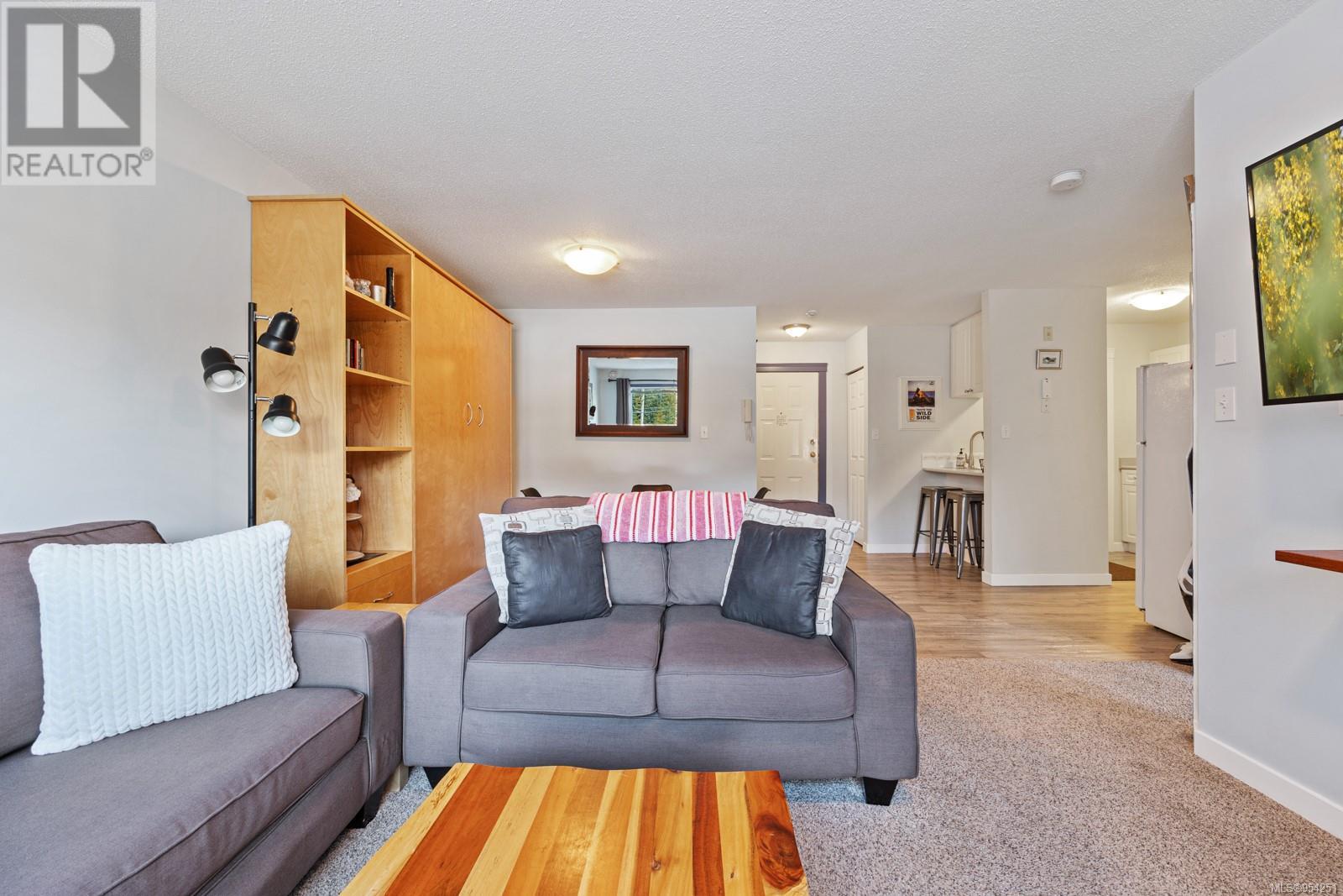 305 1105 Henry Rd, Courtenay real estate listing 954251