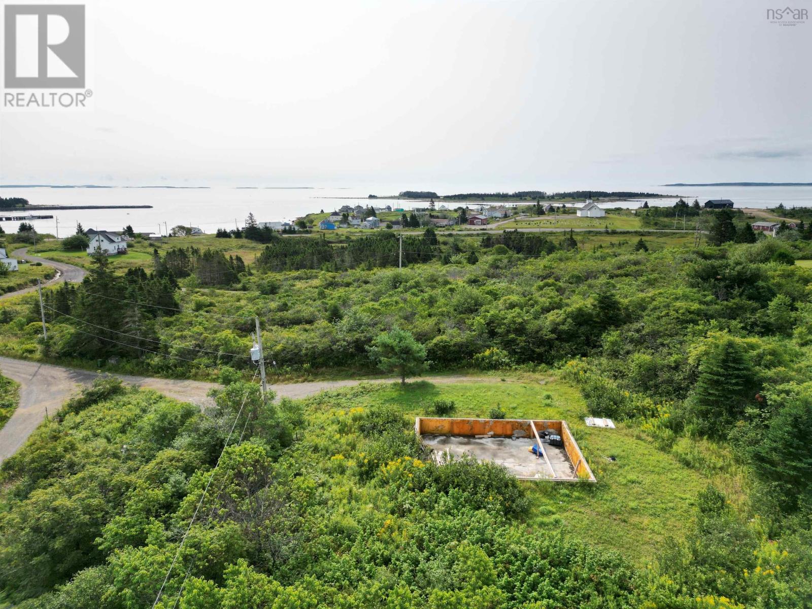 56 North Road, Charlos Cove