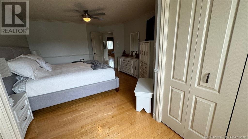 52 Levesque Street - 18